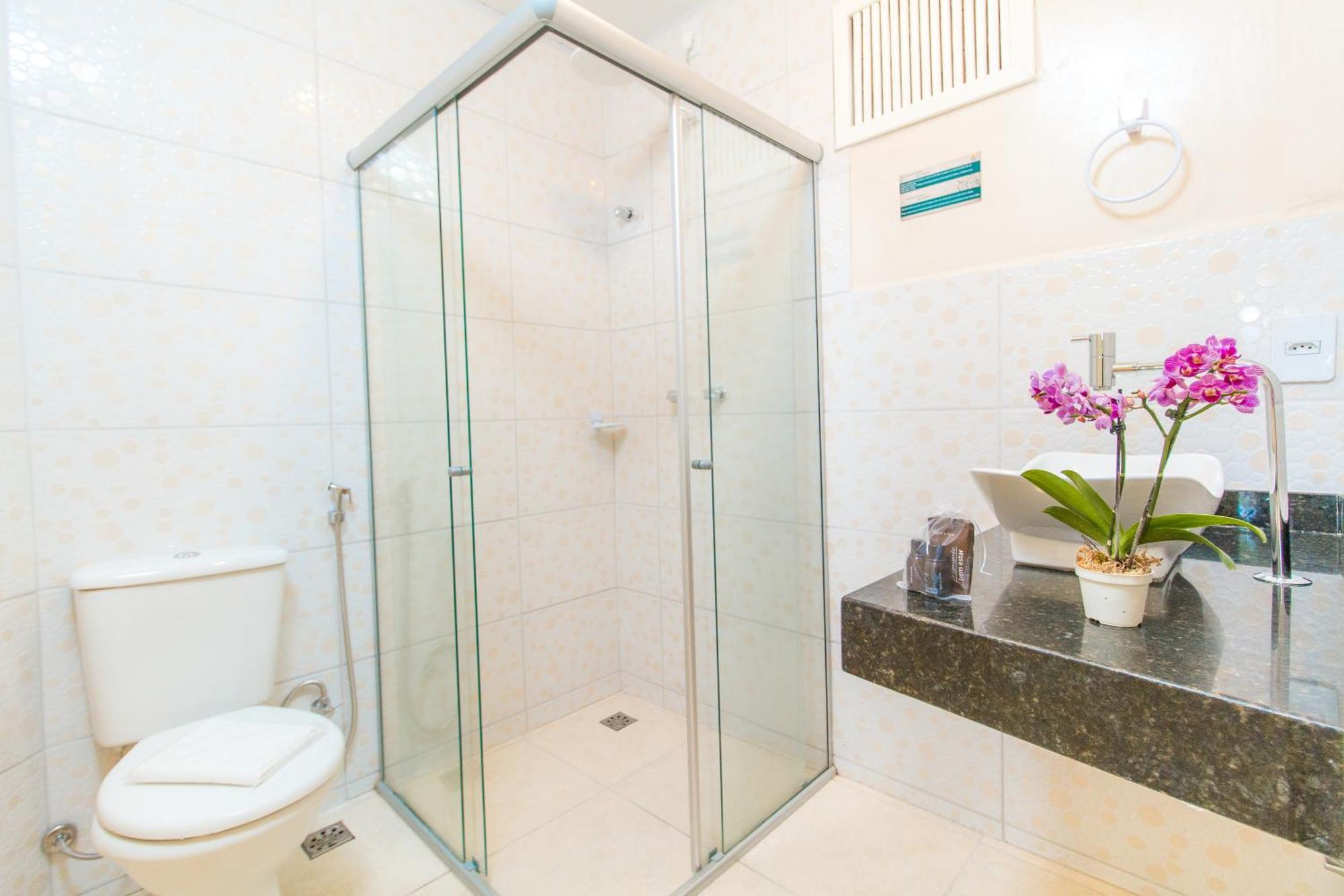Standard Double Suite