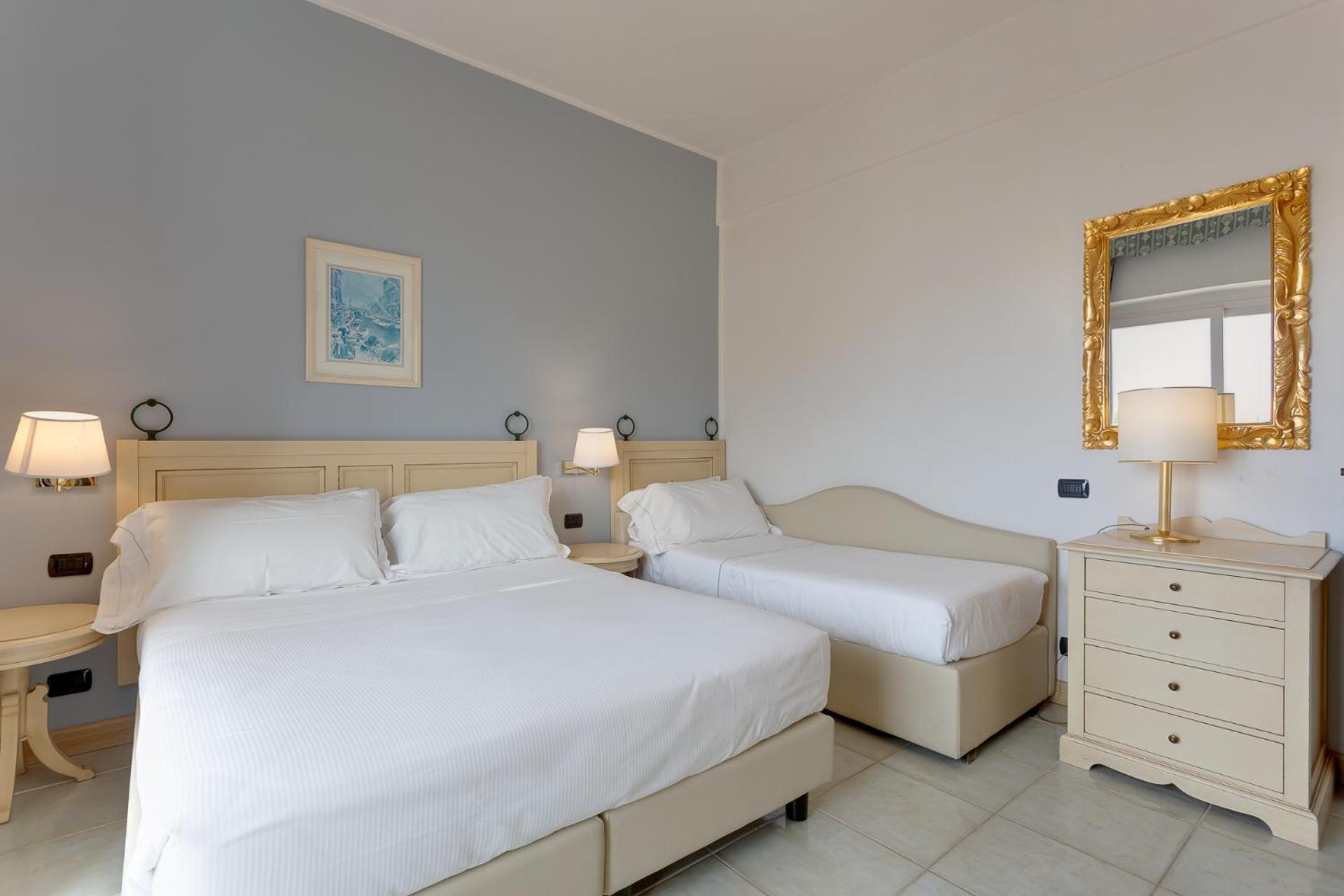 Triple Room Balcony