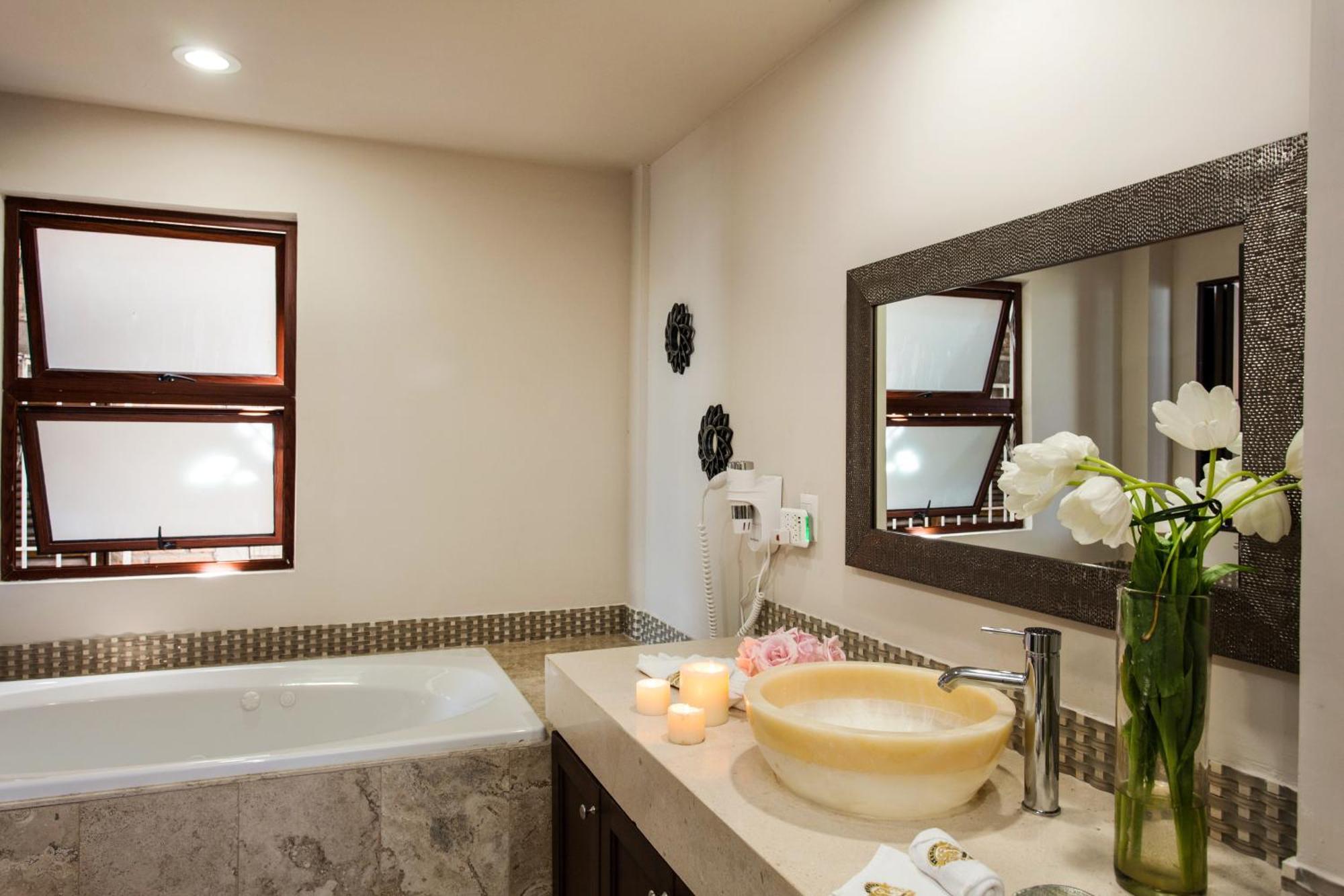 Three-Bedroom Suite Private Pool
