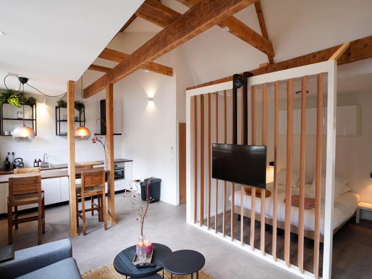 One-Bedroom Apartment Non-Smoking