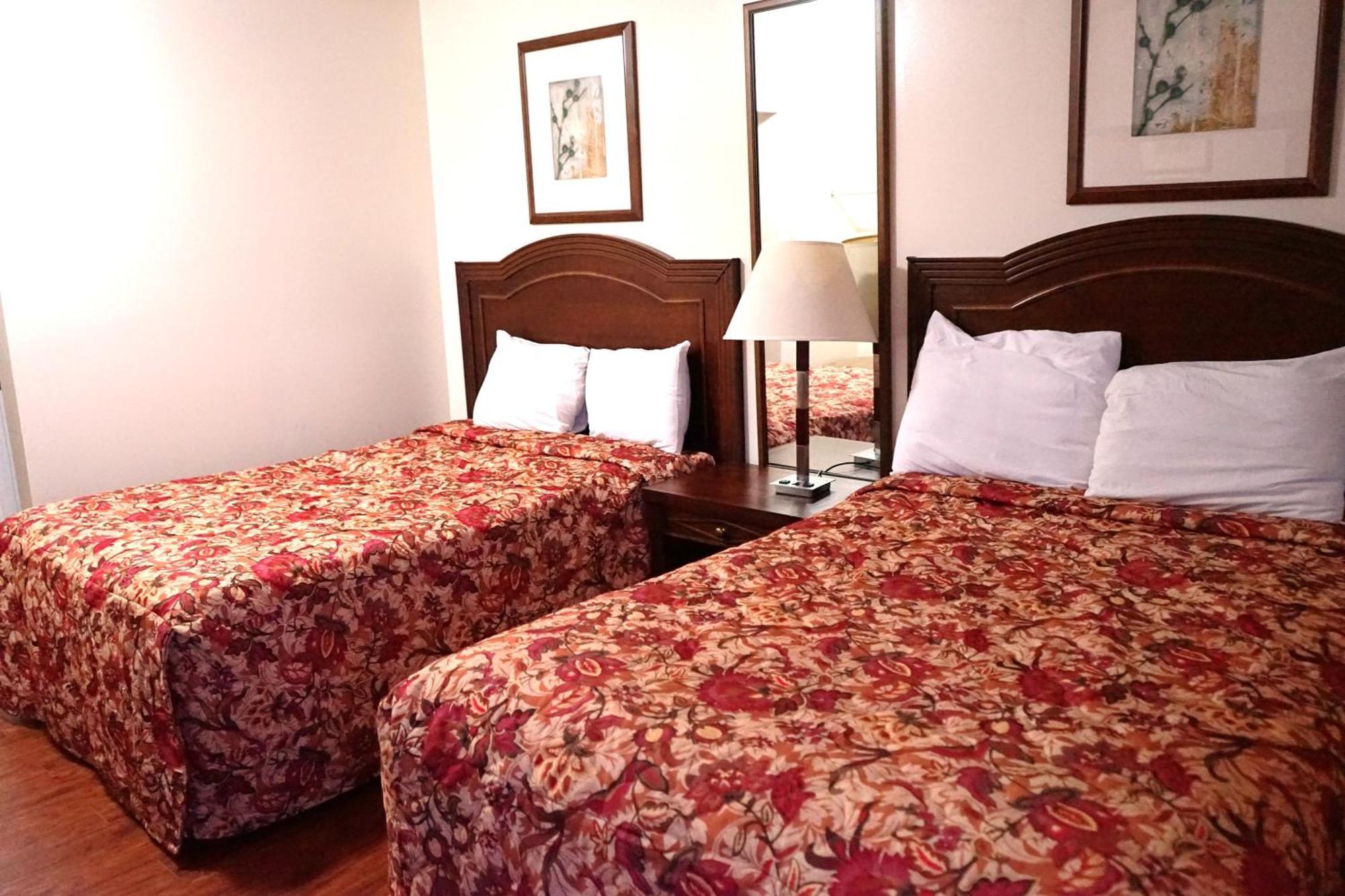 One-Bedroom Suite