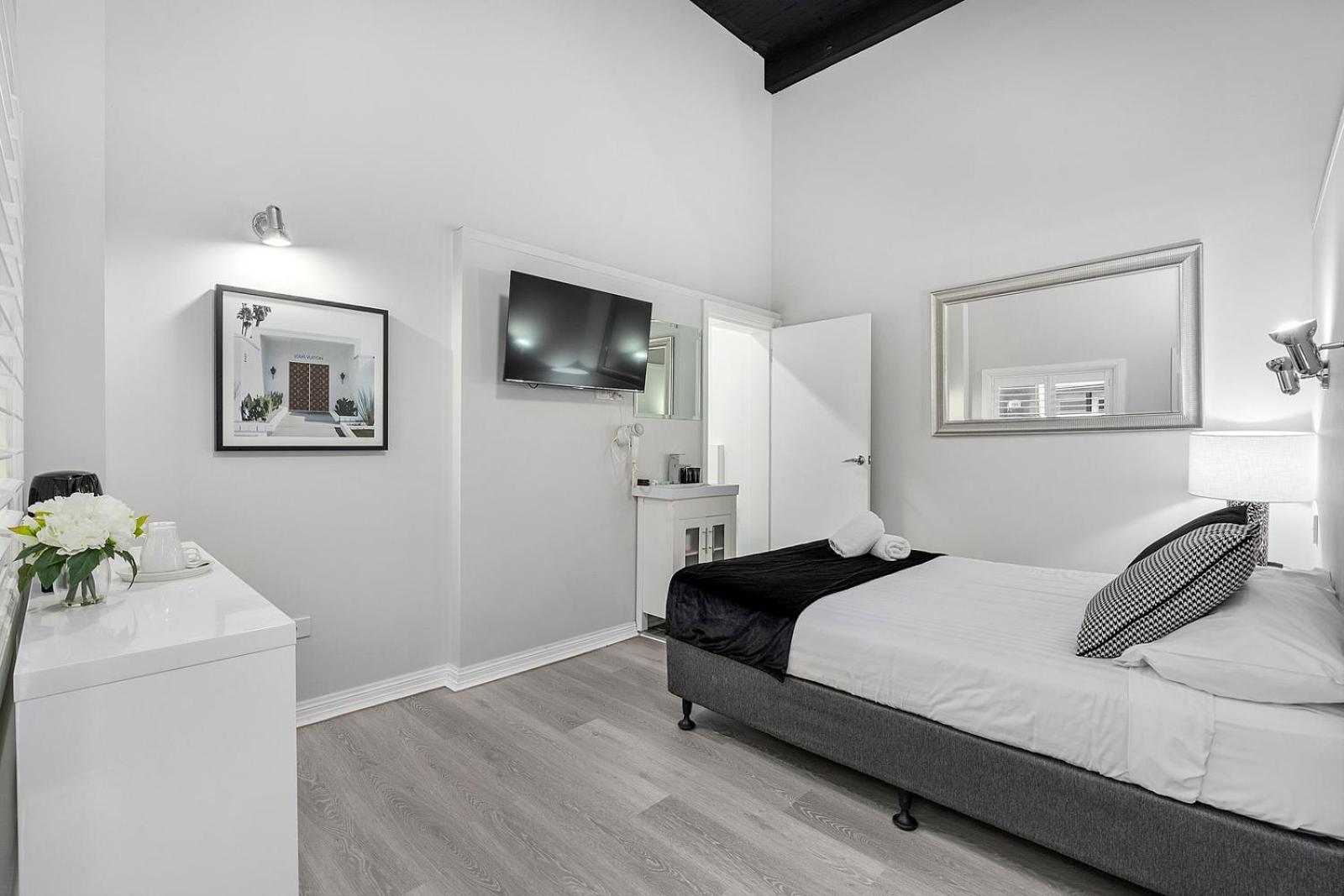 Superior Queen Room