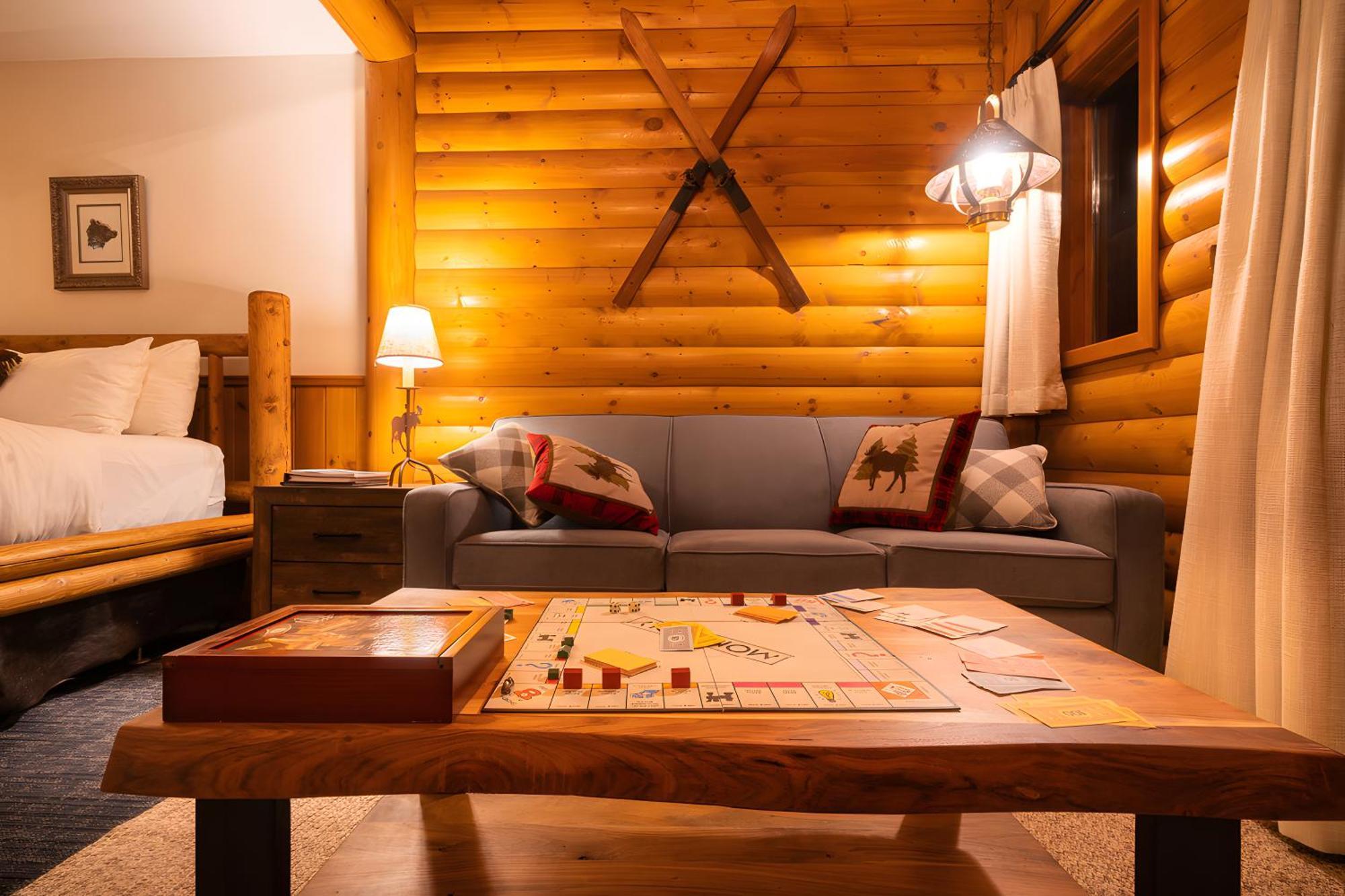 Jacuzzi Suite Sofa Bed Lodge Building