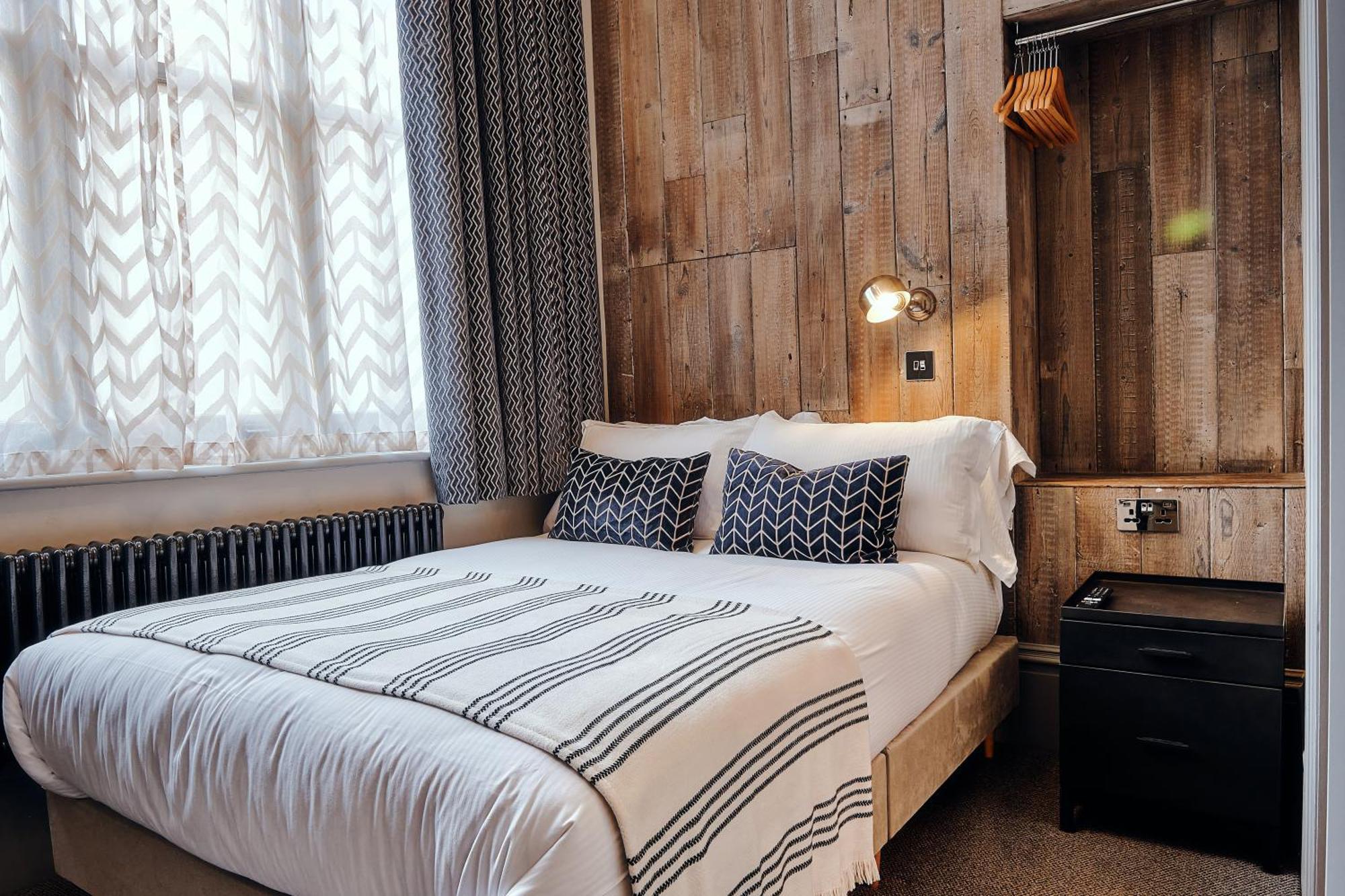 Cabin Double