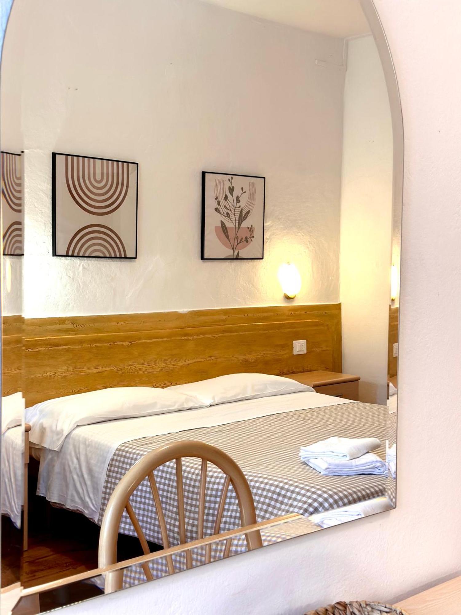 Basic Triple Room