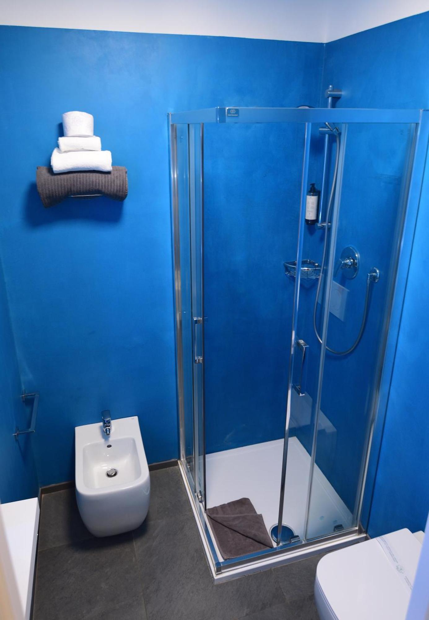 Small Single Room