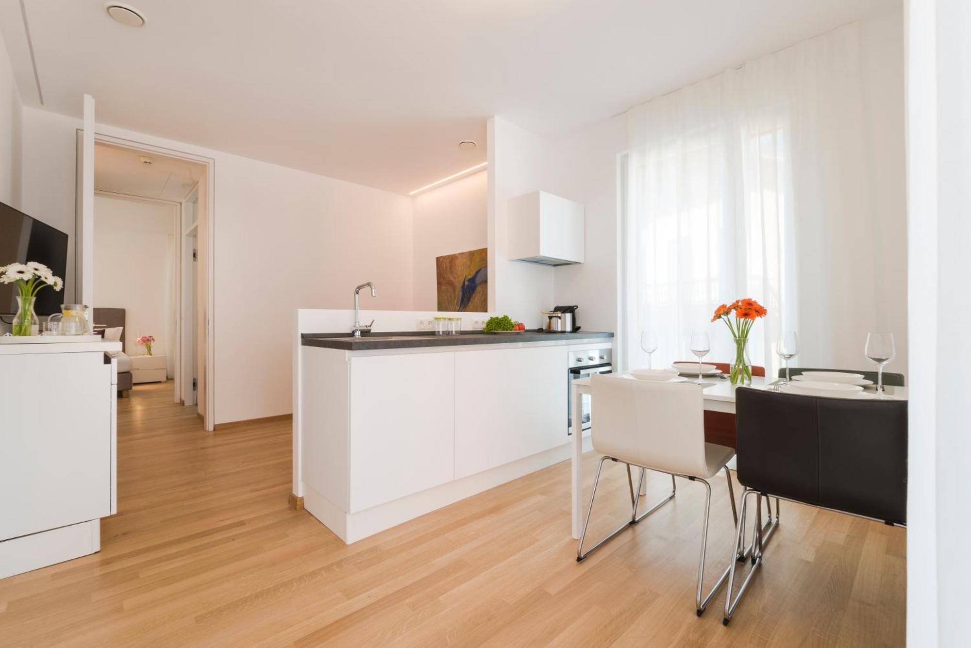 Deluxe Apartment