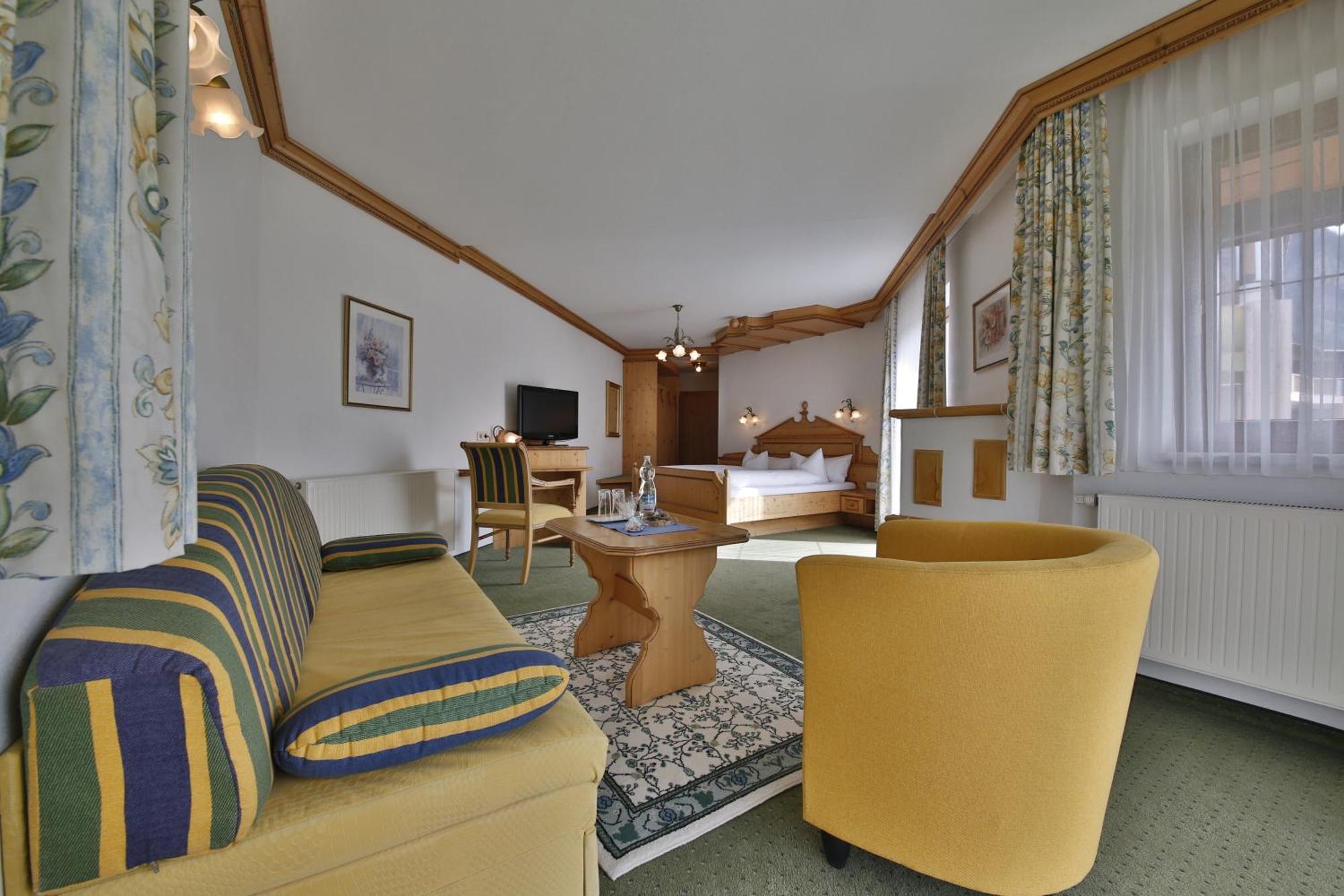 Large Double Room