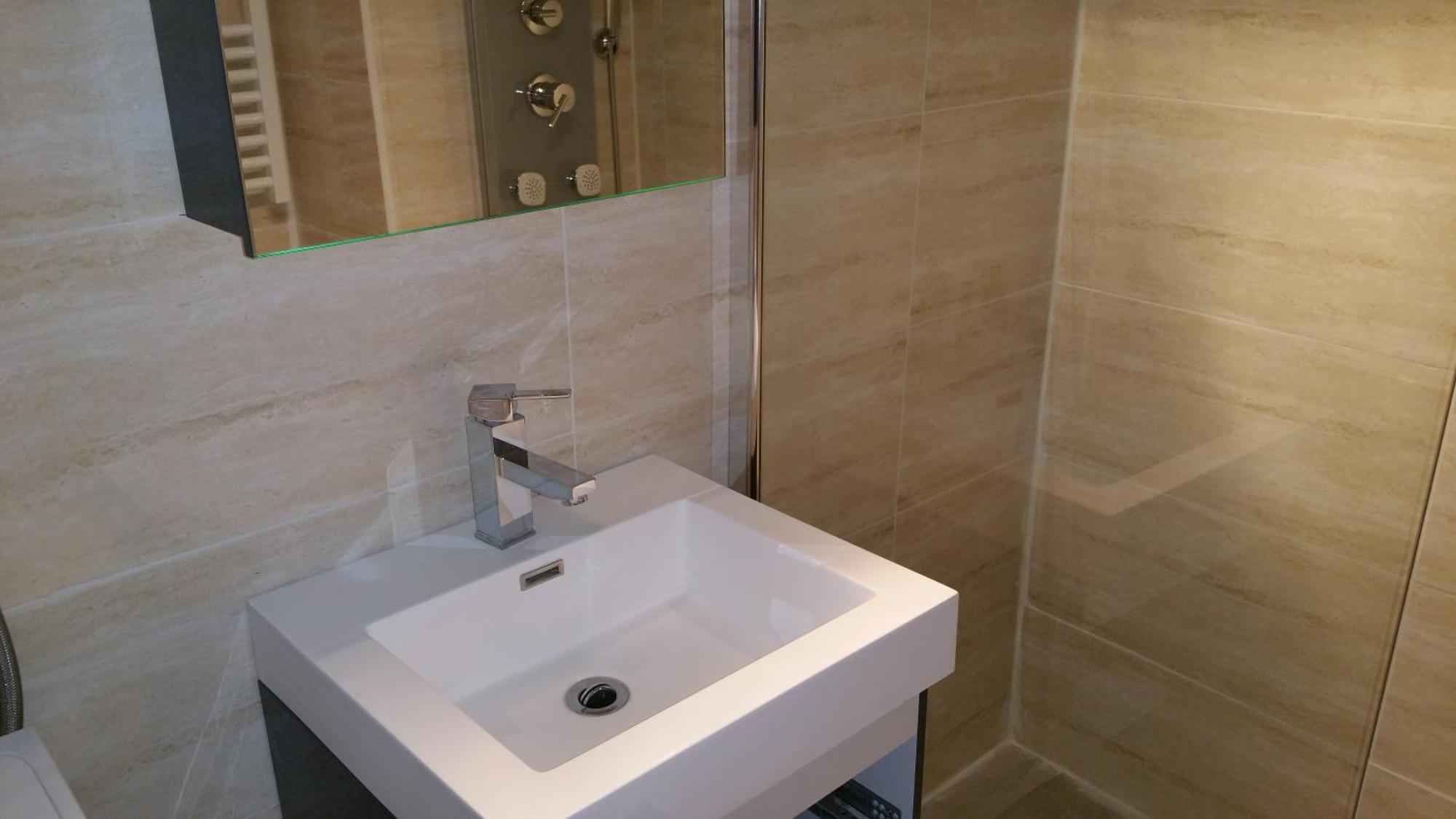 Superior Apartment,1588171434:JPEG