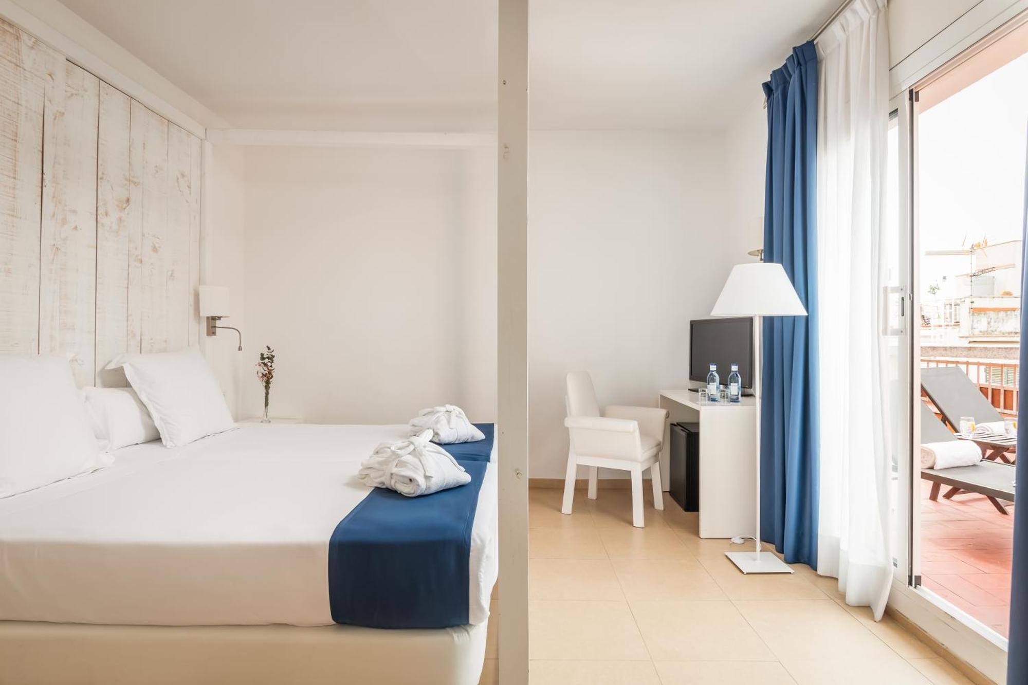 Double Room Terrace