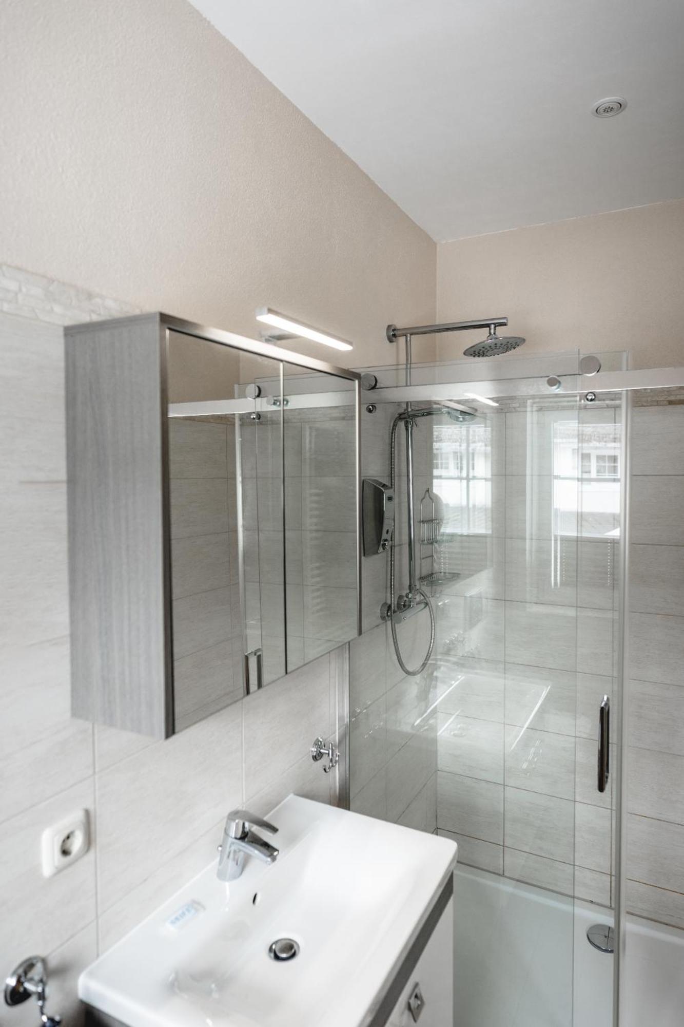 Double Room Private Bathroom