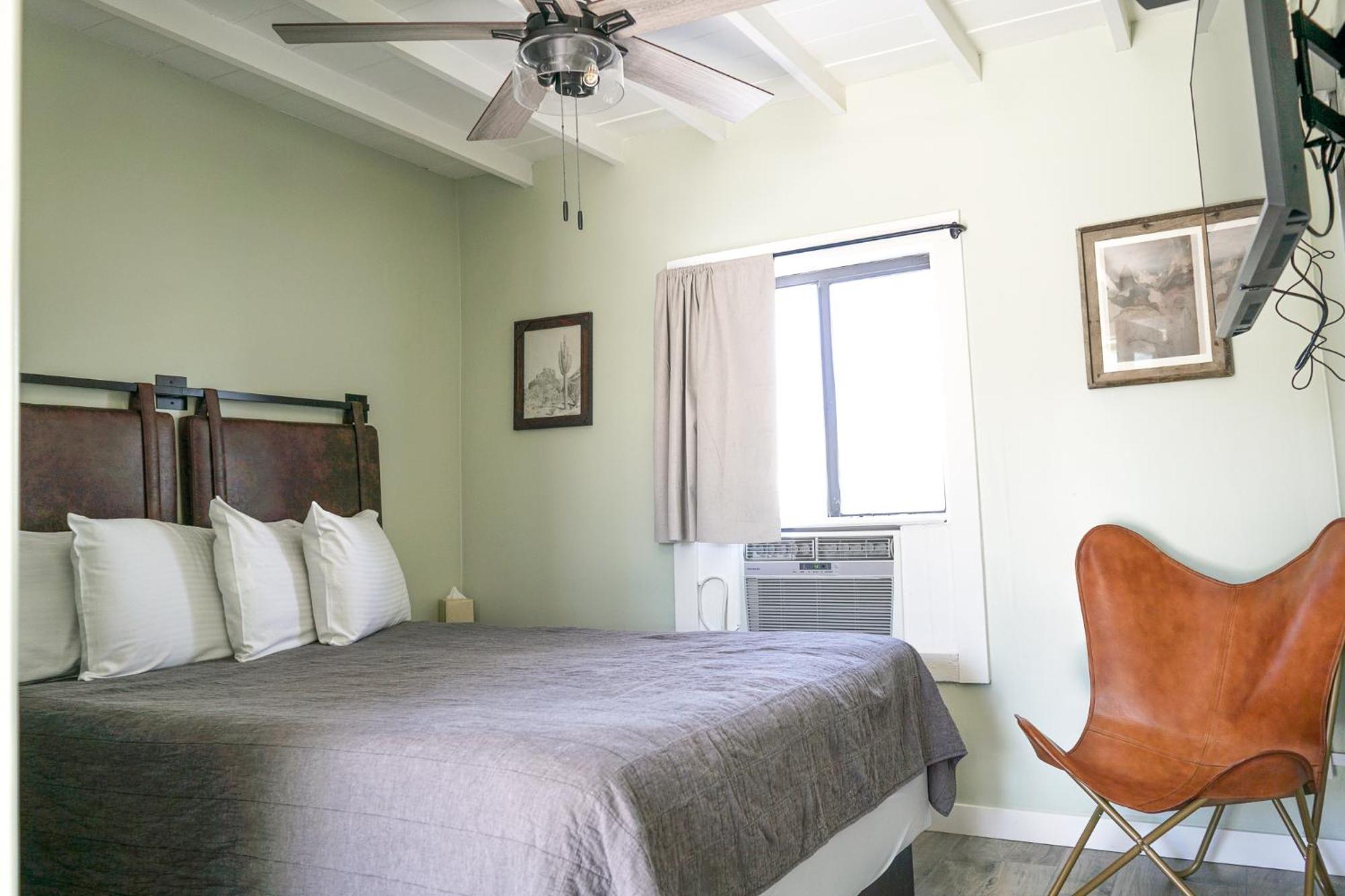 Queen Room