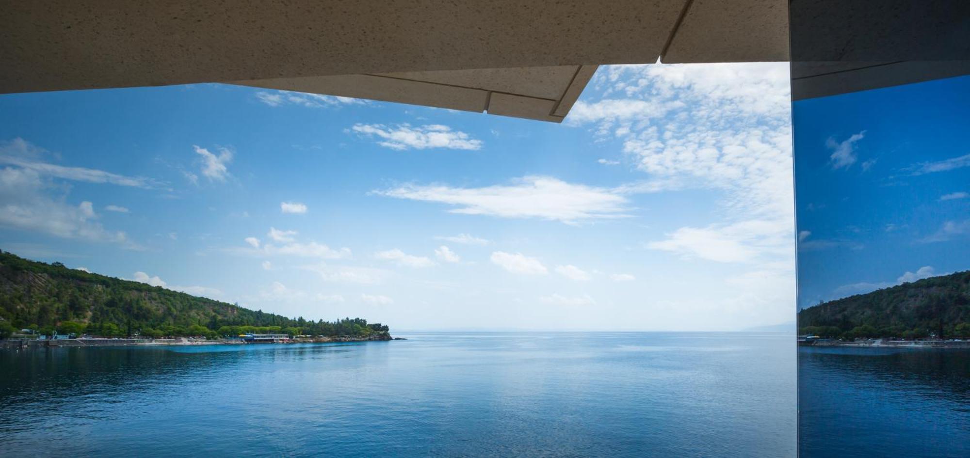 Deluxe Double or Twin Room Sea View