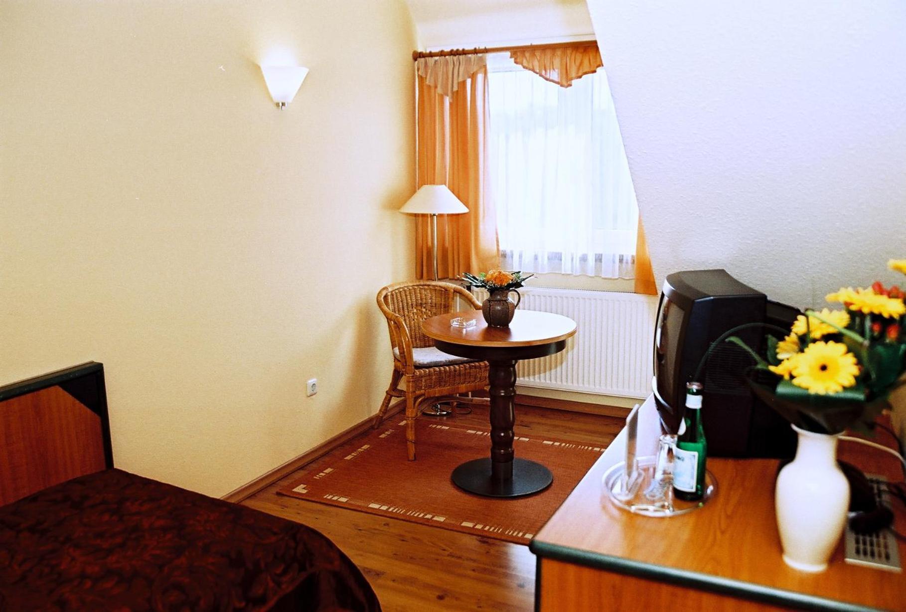 Standard Single Room