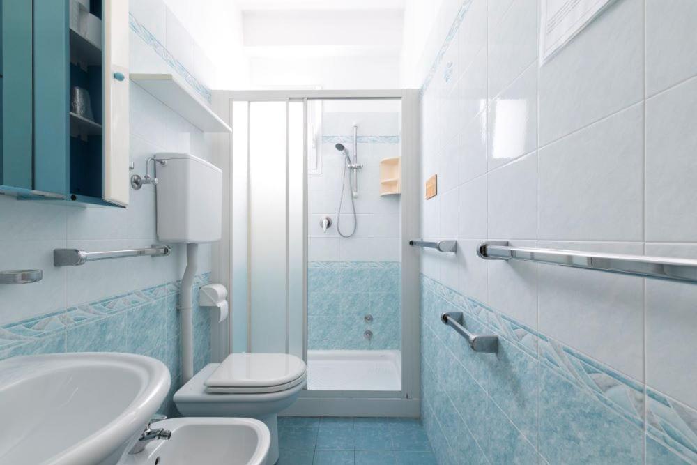 Standard Single Room,1588342665:JPEG