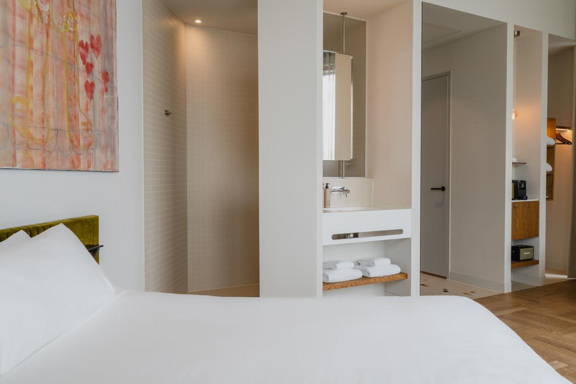 Junior Suite Double or Twin – Riverfront View