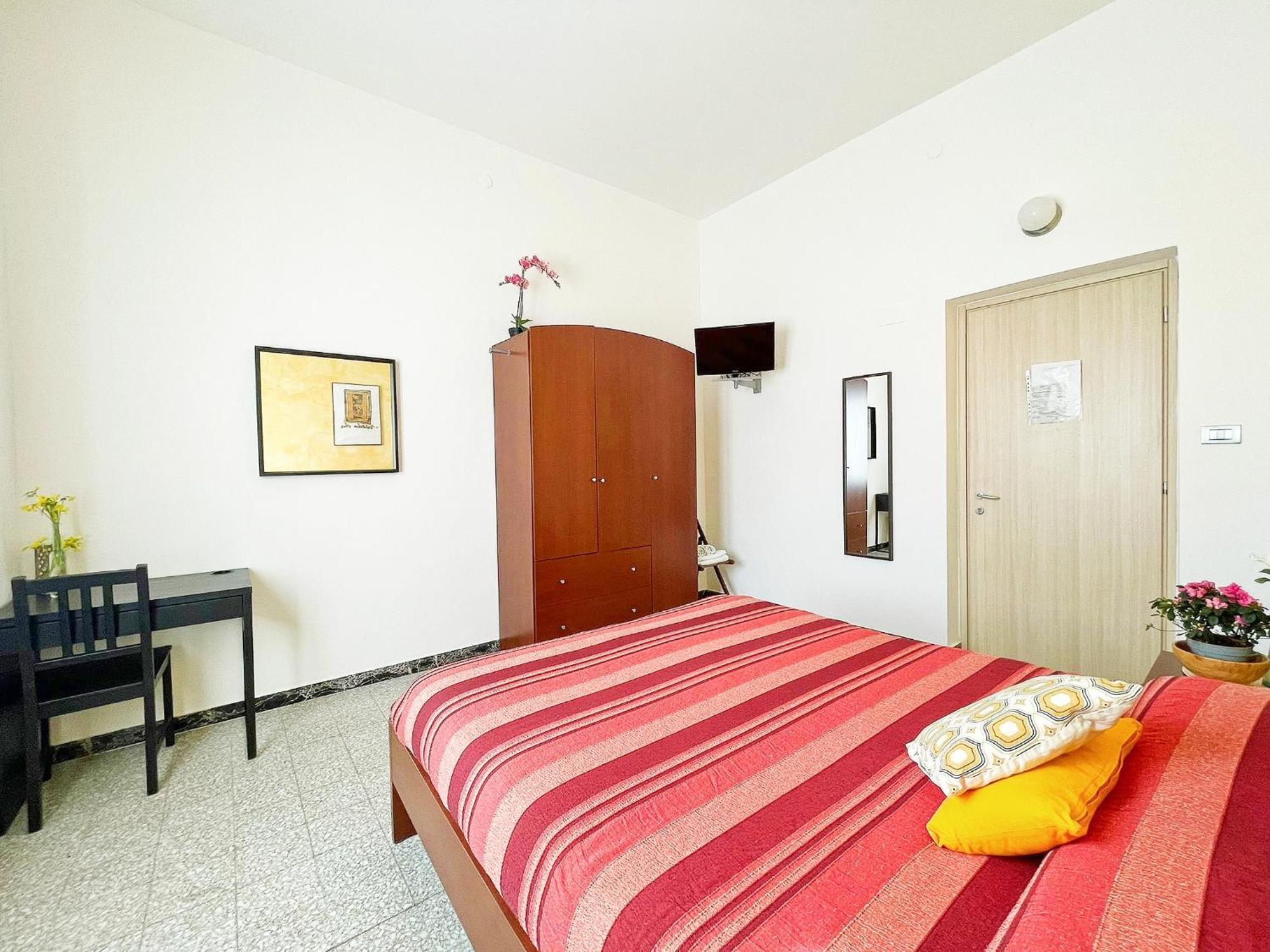 Double Room external bathroom