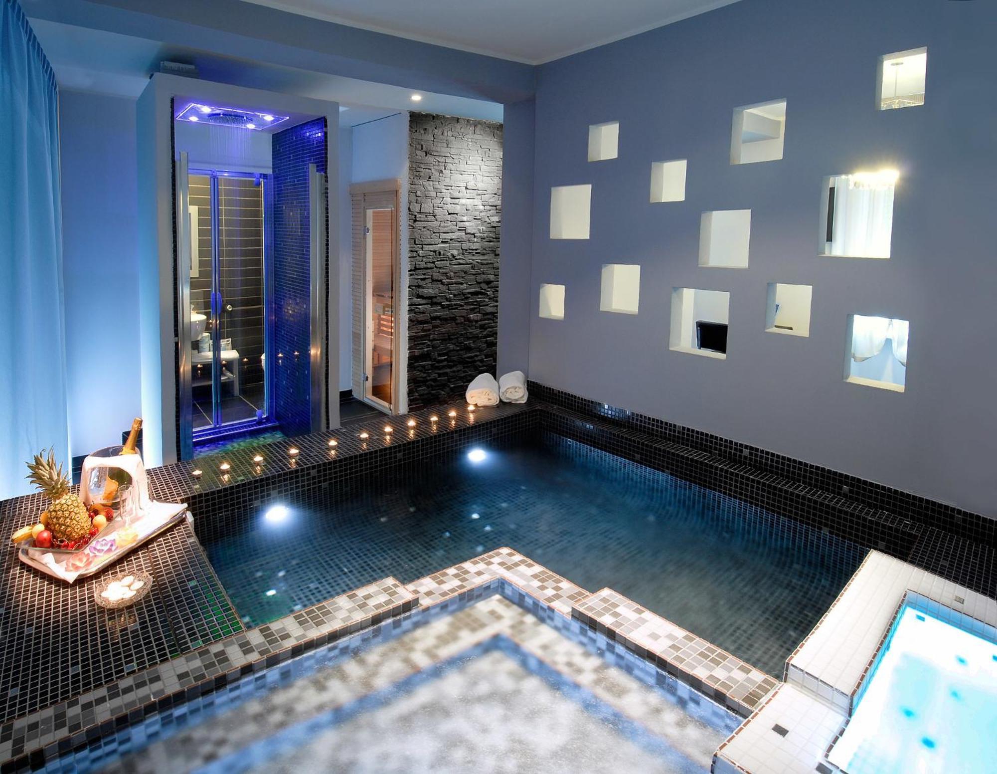 Deluxe Suite Spa