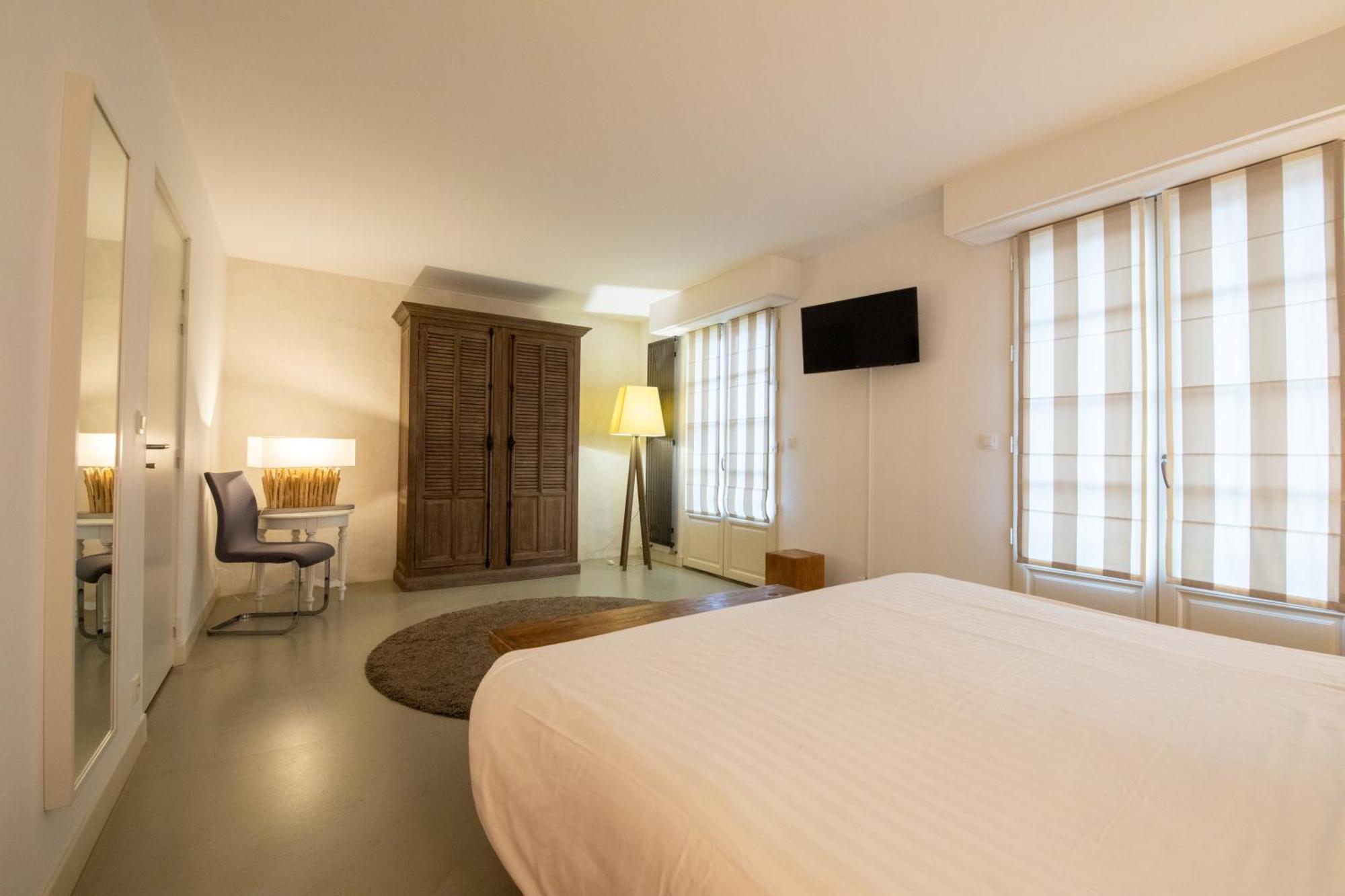Superior Queen Room