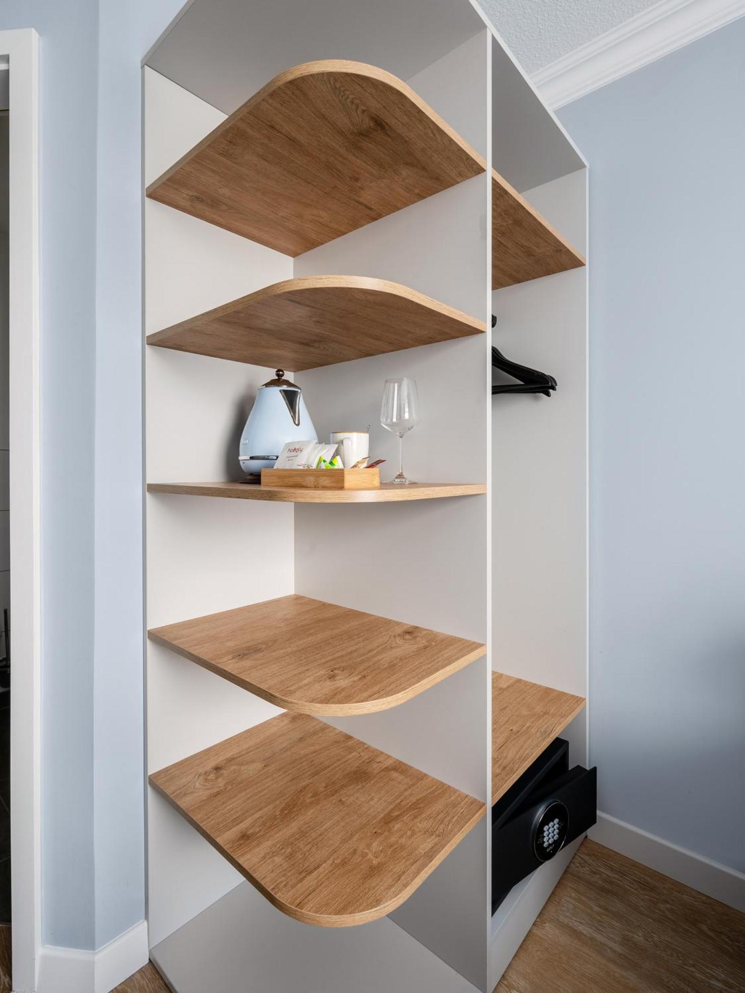 Small Room Single Bed