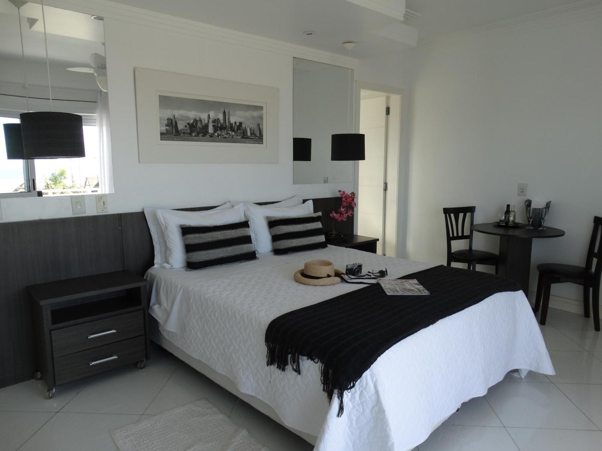 Deluxe Room Front Sea View