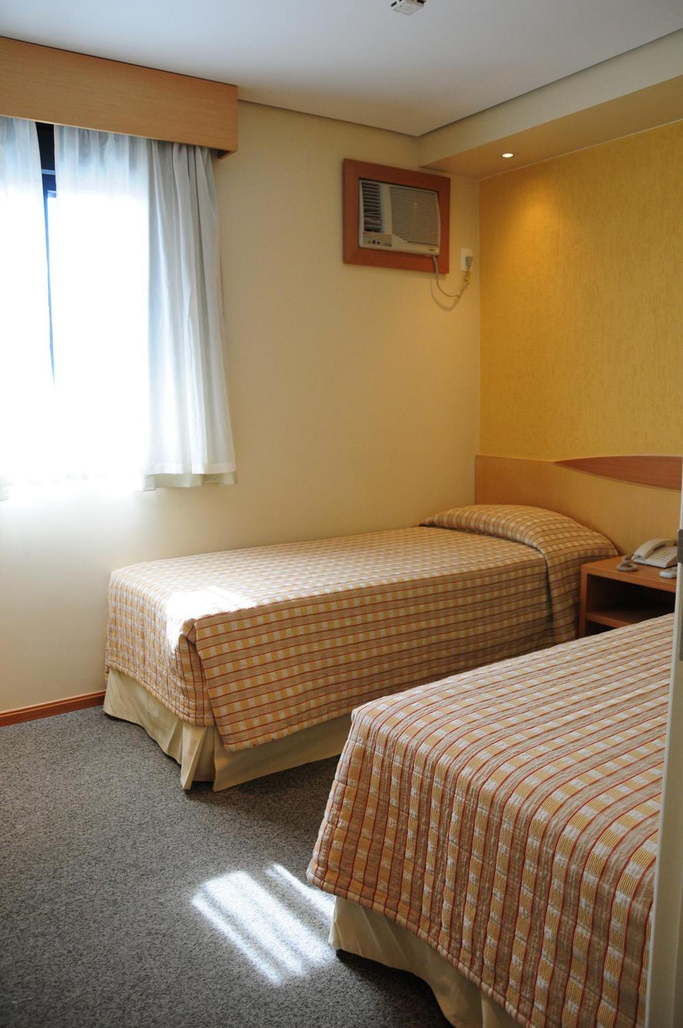 Twin Suite