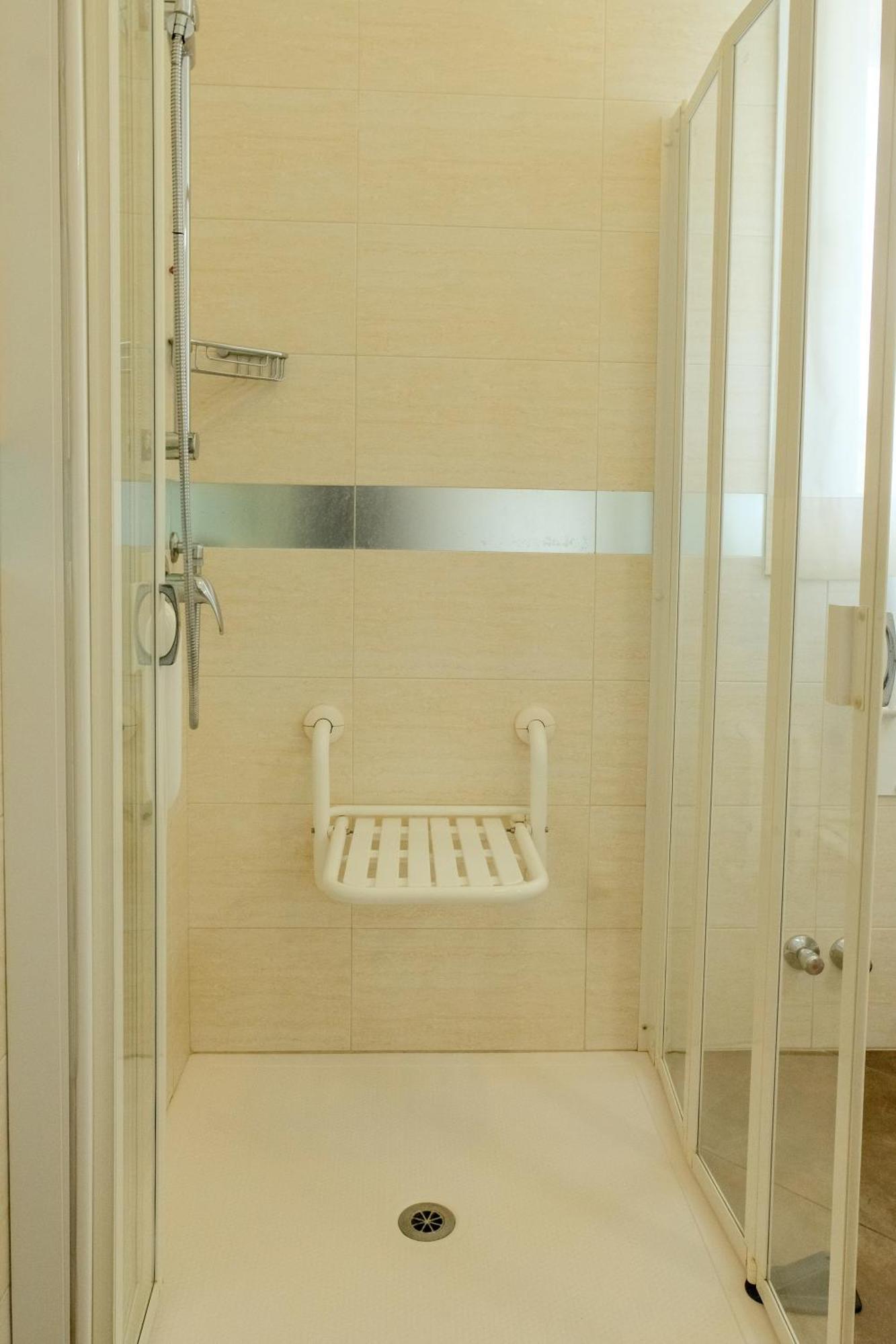 Queen Room Disability Access