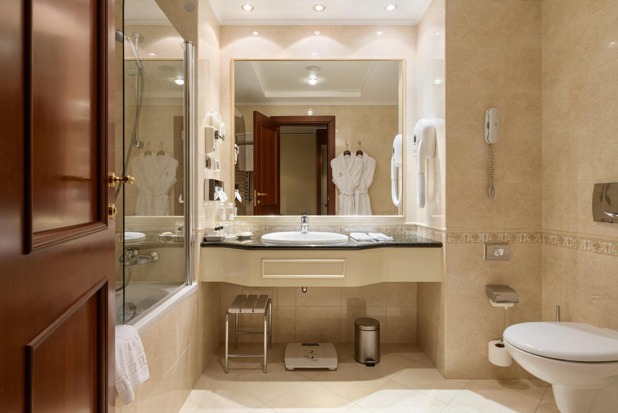 Premier Twin Room
