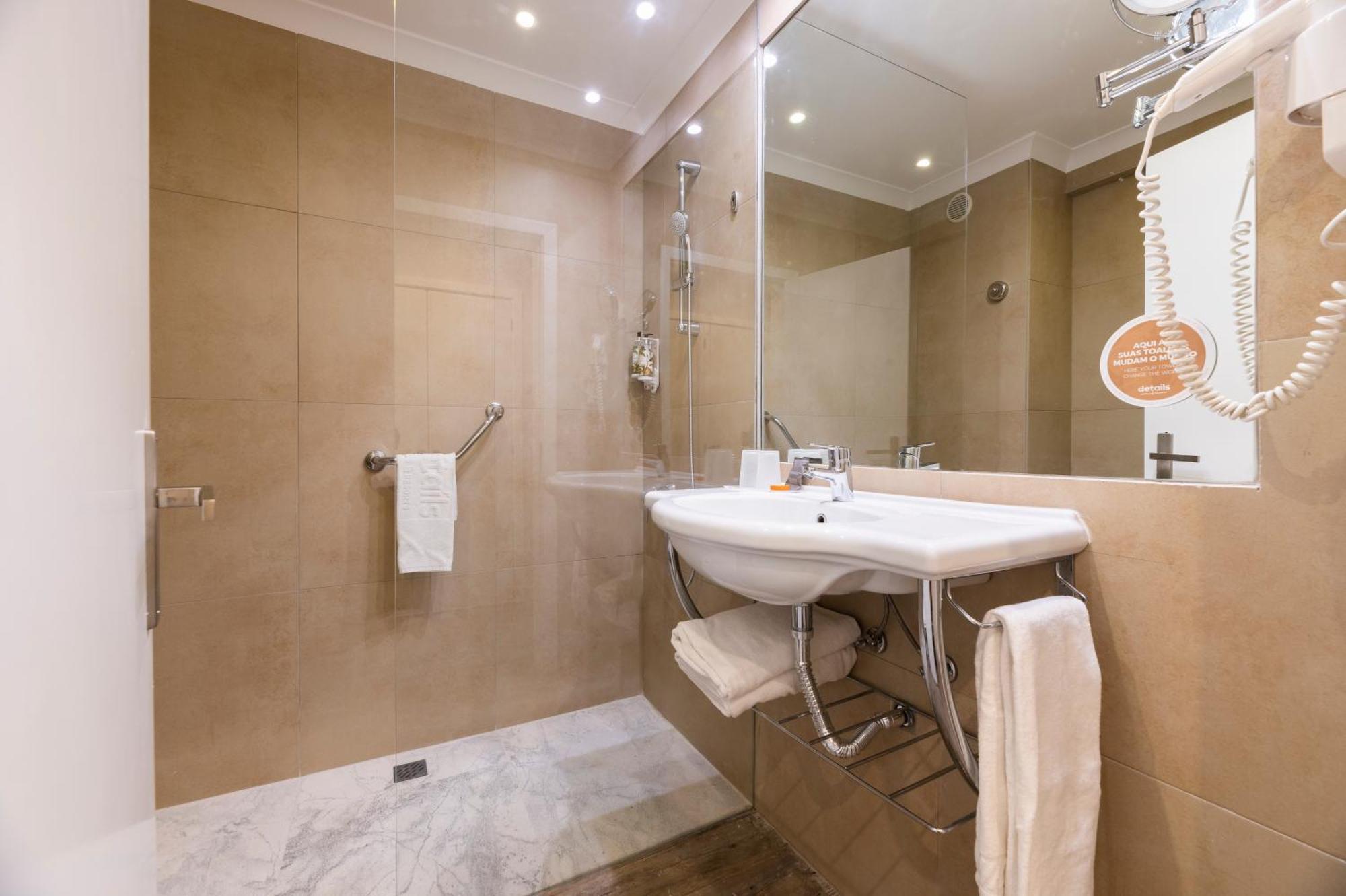Classic Double or Twin Room,1639552408:JPEG