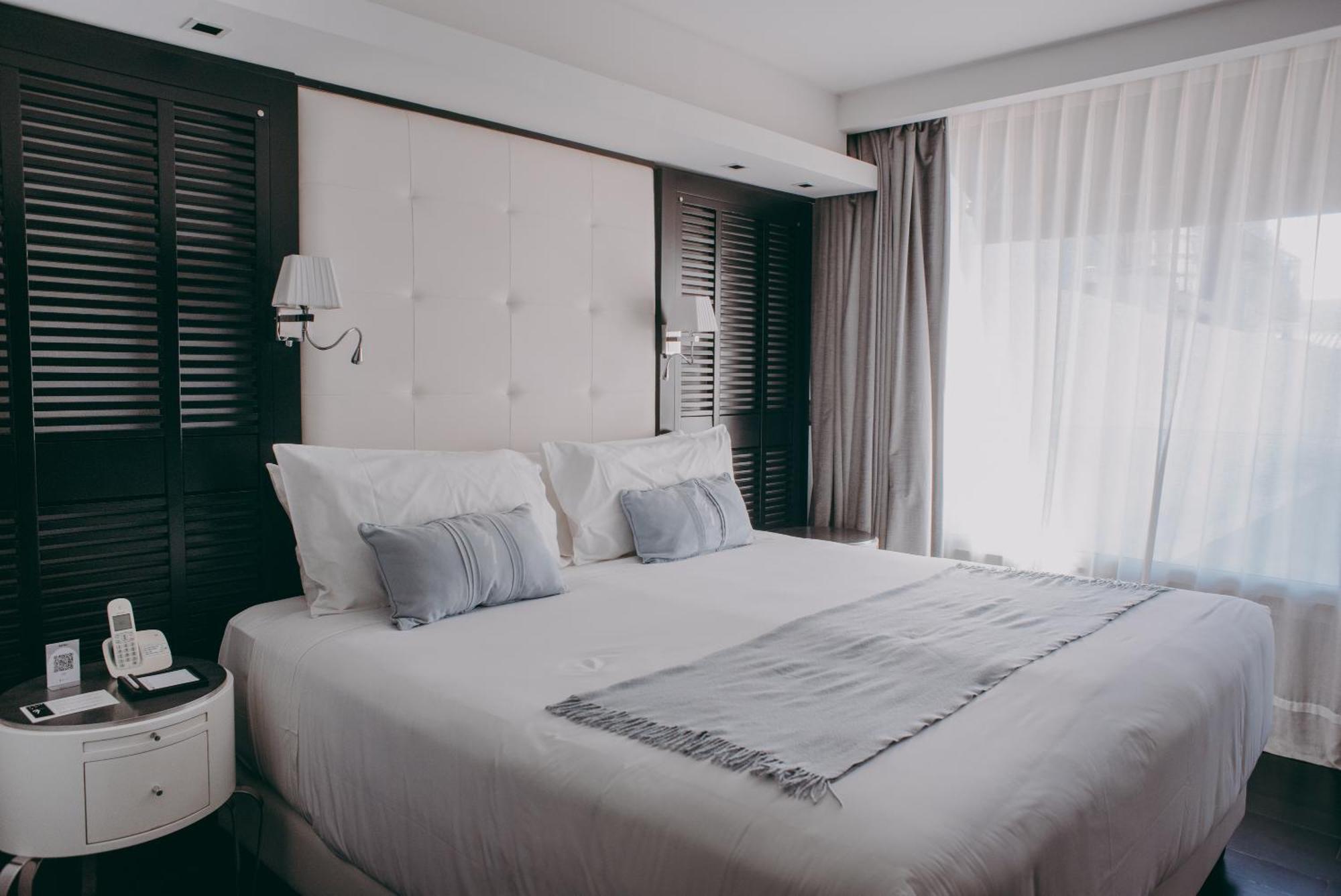 Double Room,1589265716:JPEG