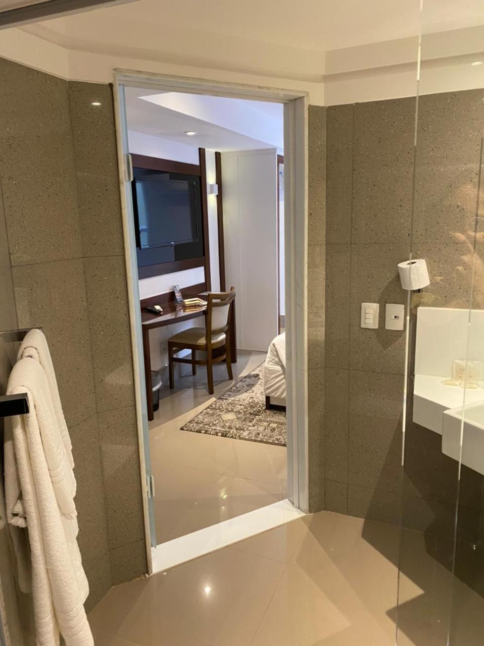 Double or Twin Room Disability Access