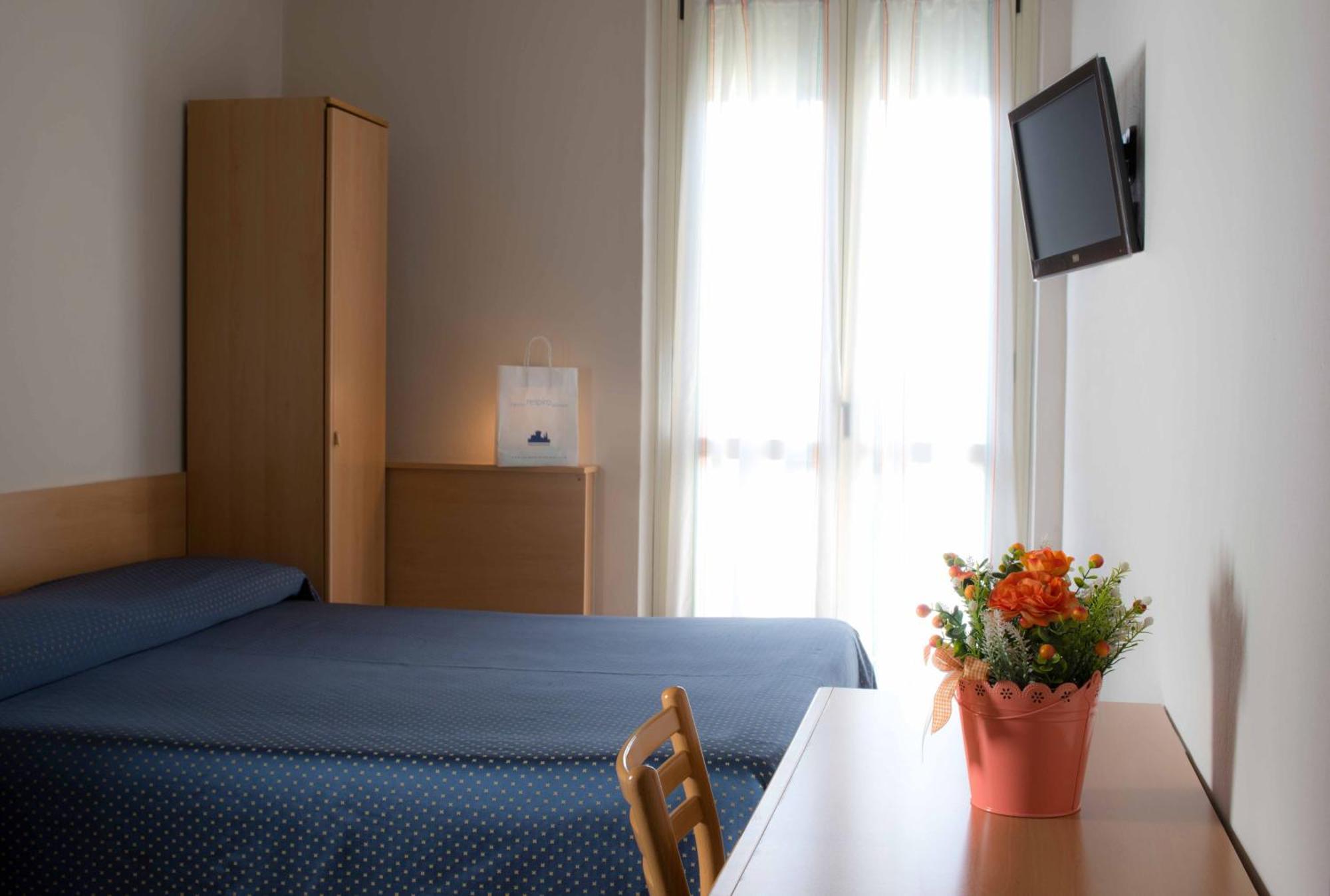 Single Room,1589293164:JPEG