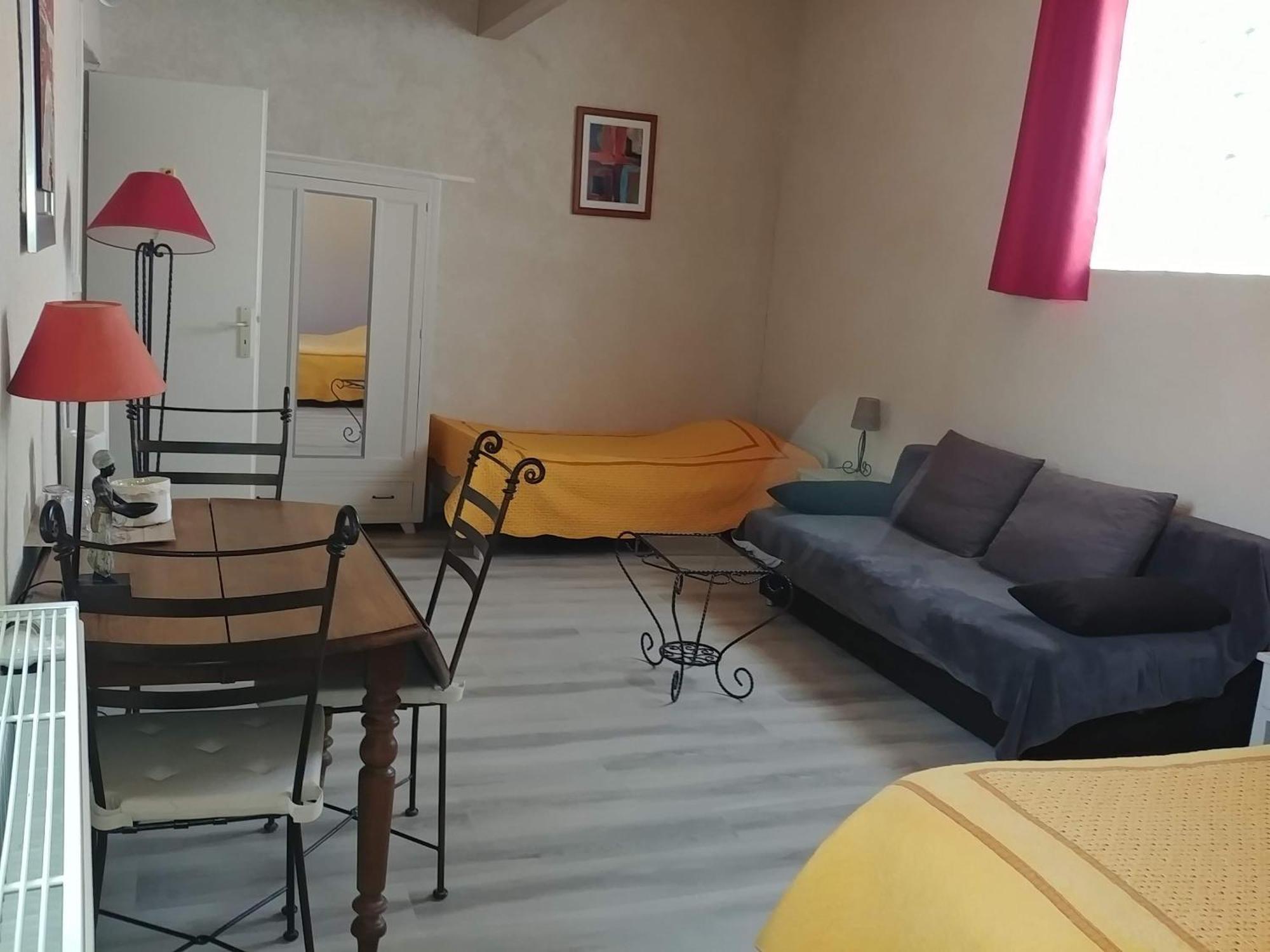 Standard Family Room