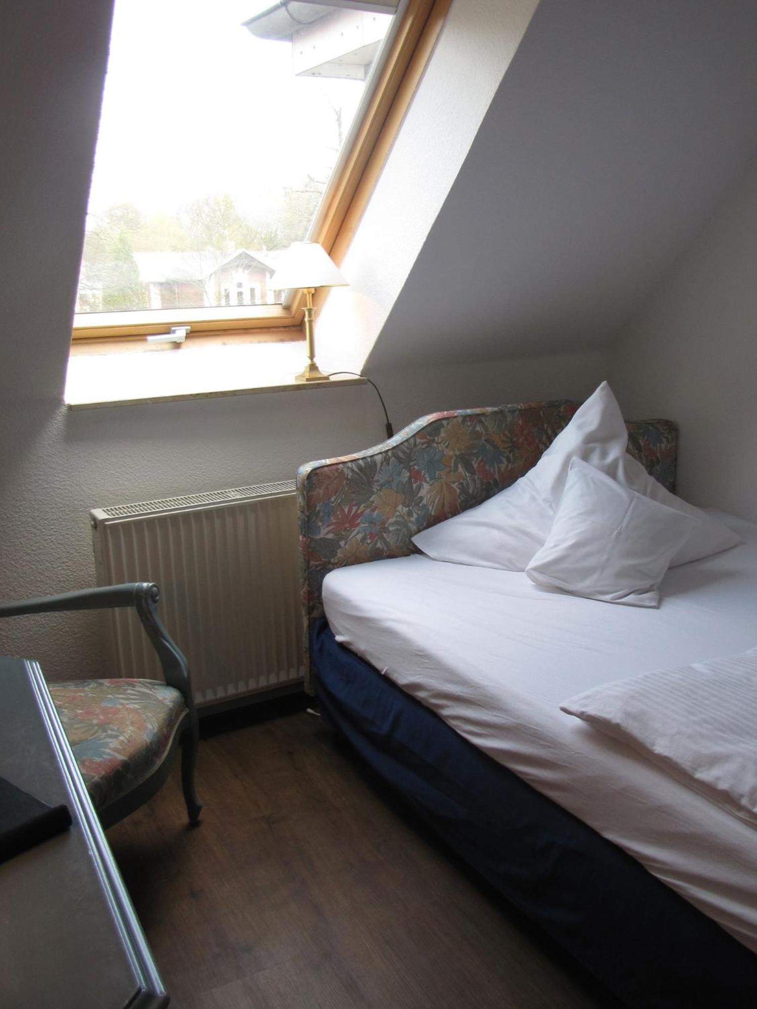 Comfort Single Room