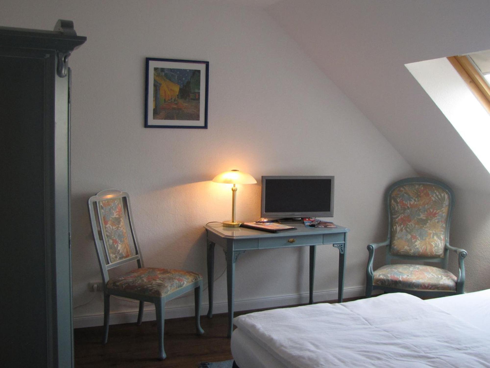 Comfort Single Room
