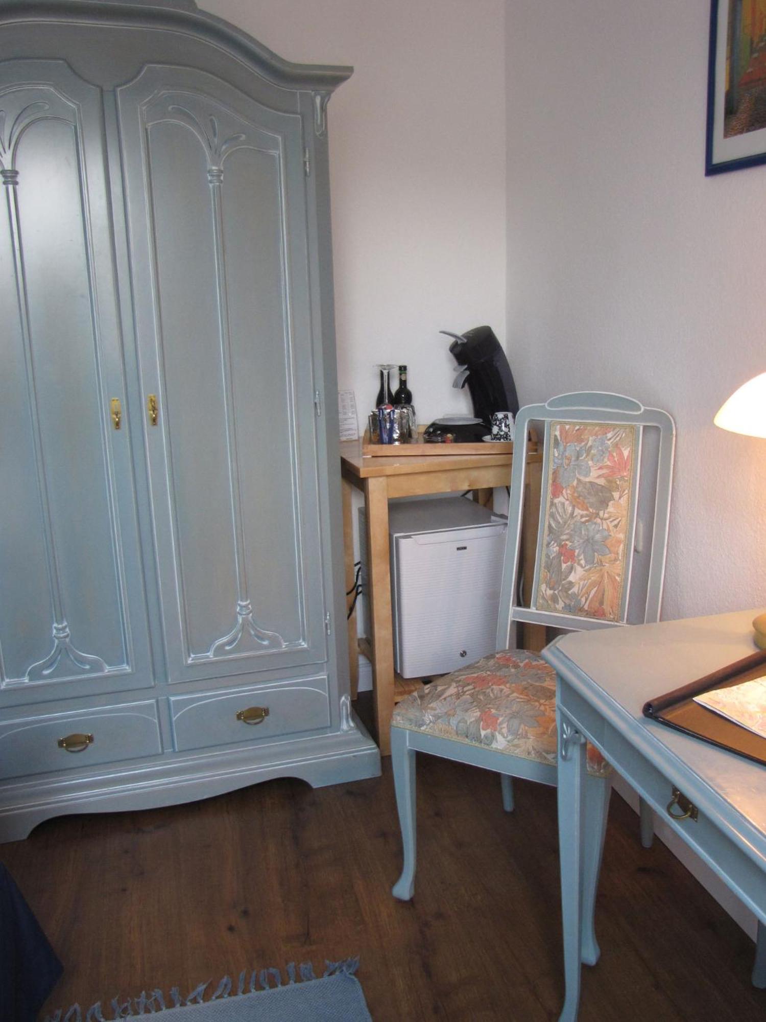 Comfort Single Room