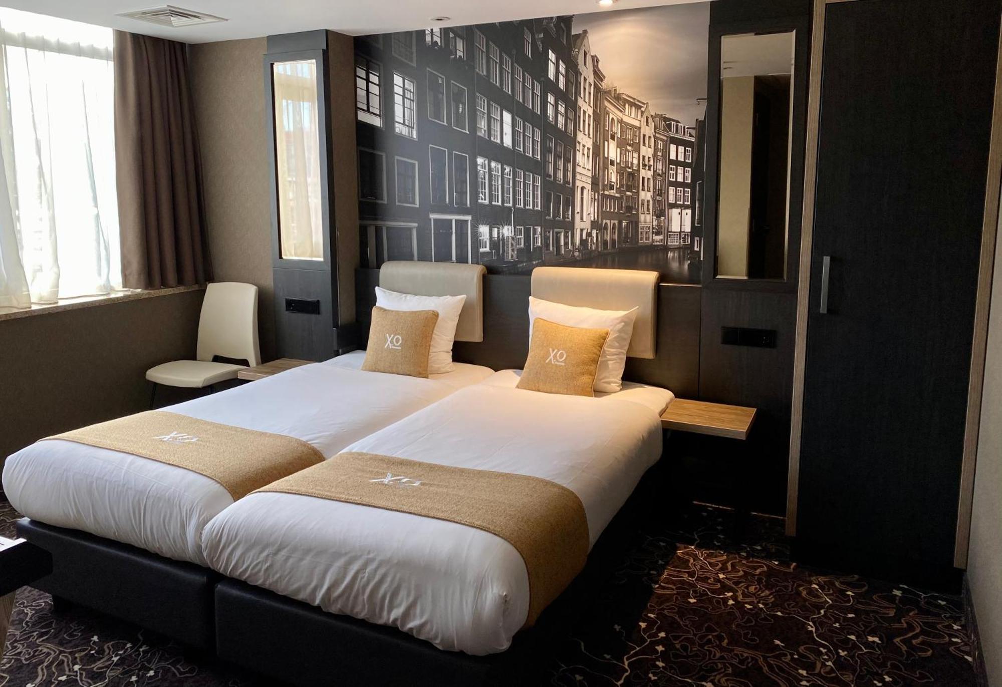 Twin Room,1589303549:JPEG
