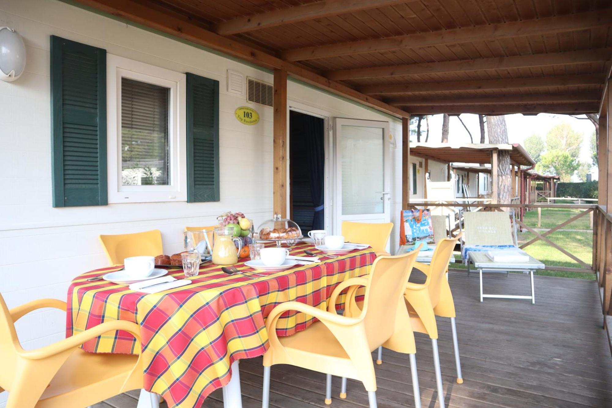 Large Mobile Home Deluxe