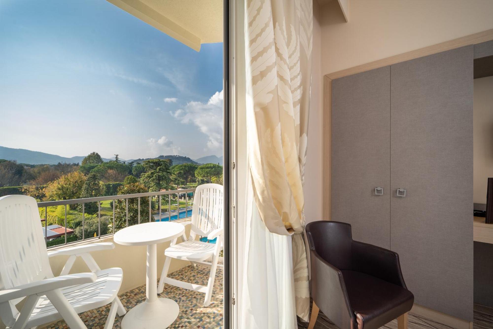 Deluxe Double Room Balcony
