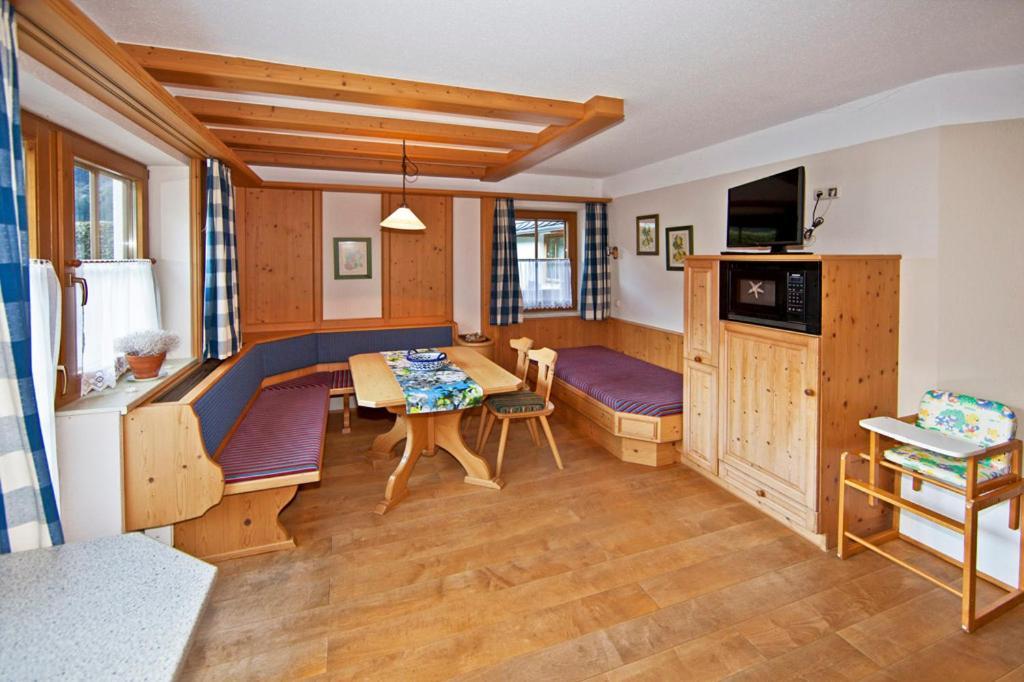 Apartment Annex 4