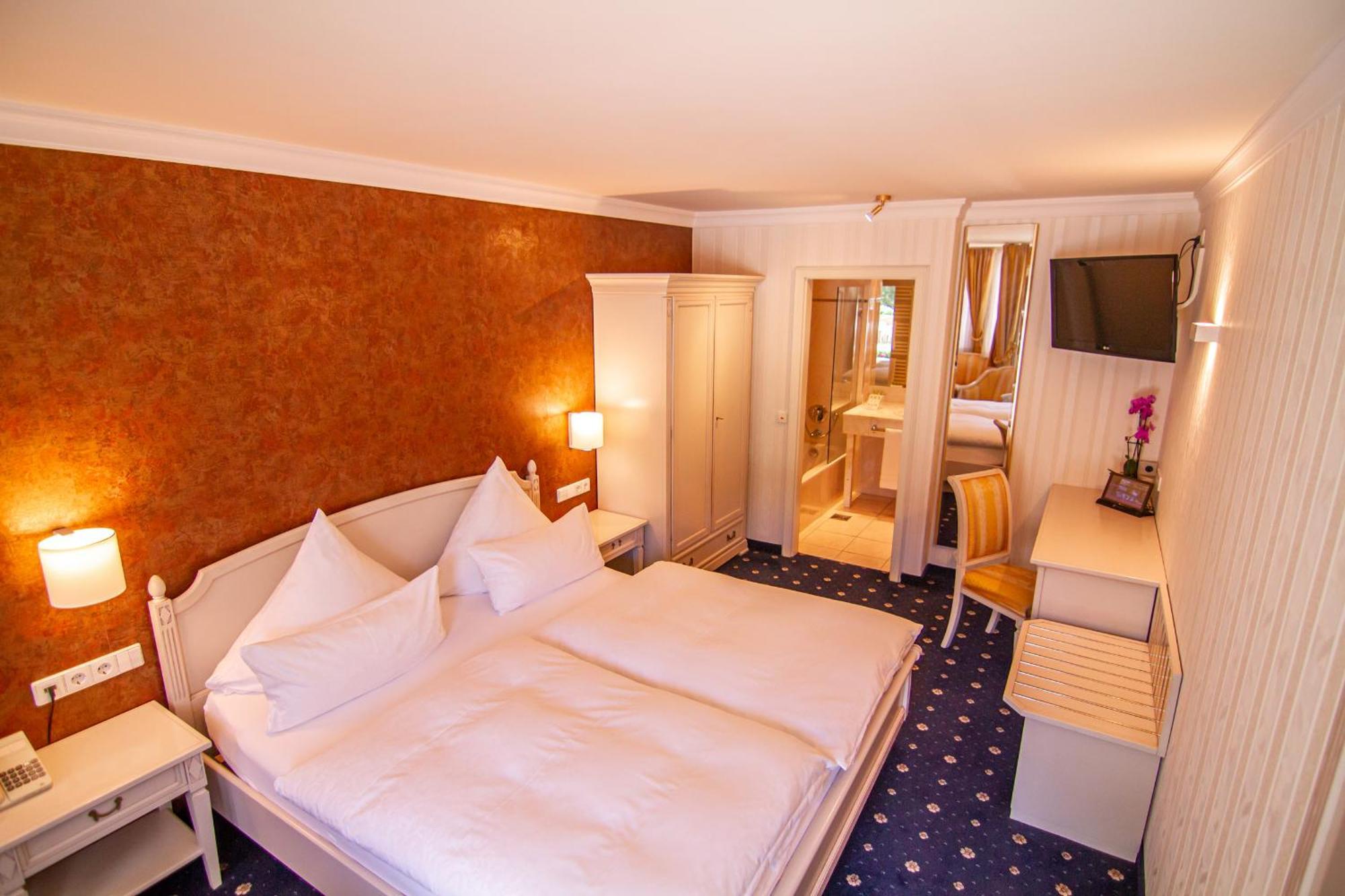 Comfort Double Room Outbuilding