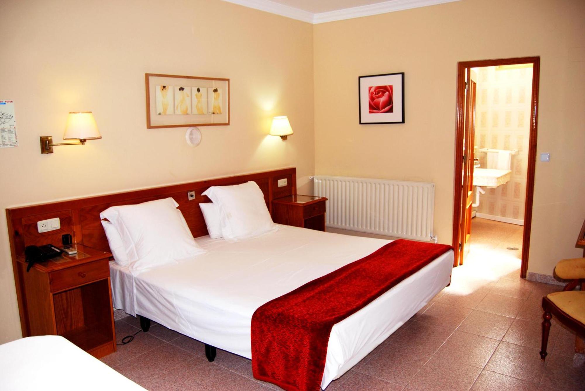 Triple Room Sea Views