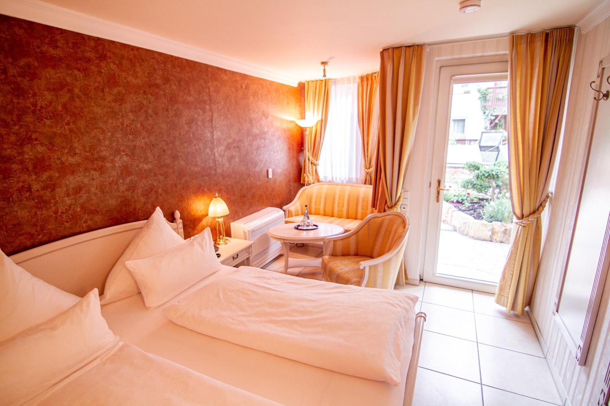 Comfort Double Room Outbuilding