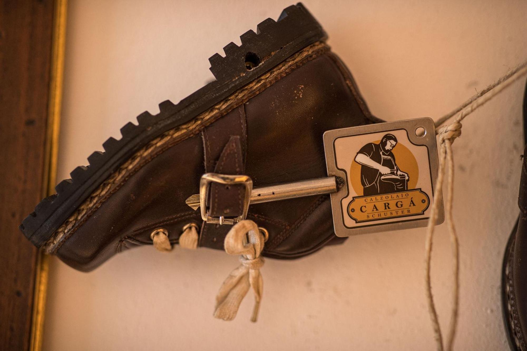 Deluxe Double Room Mountain View