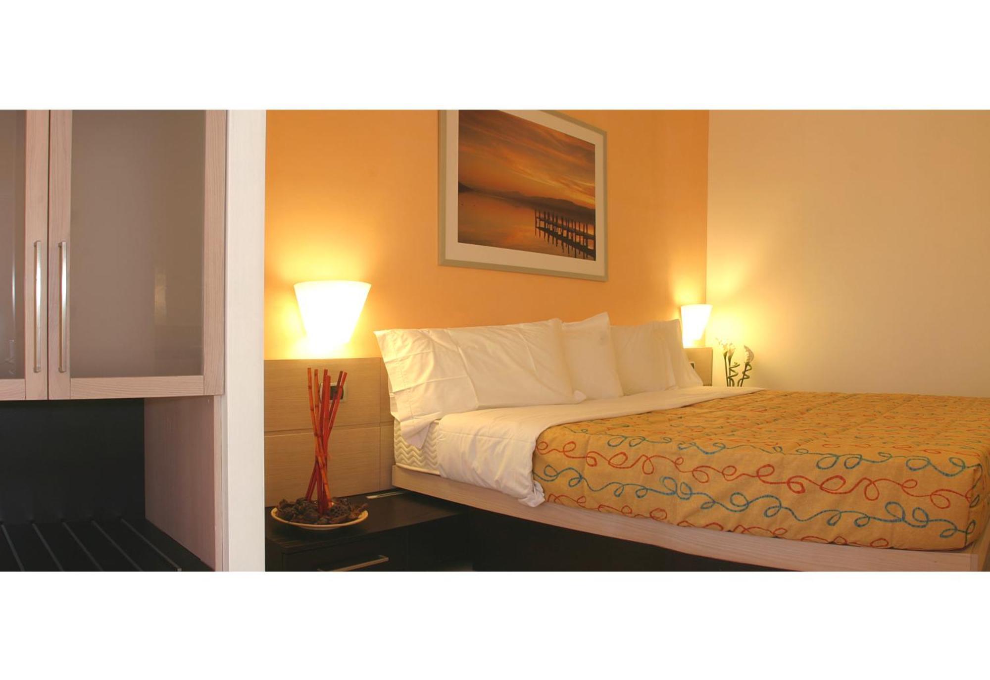 Double Room,1589398508:JPEG