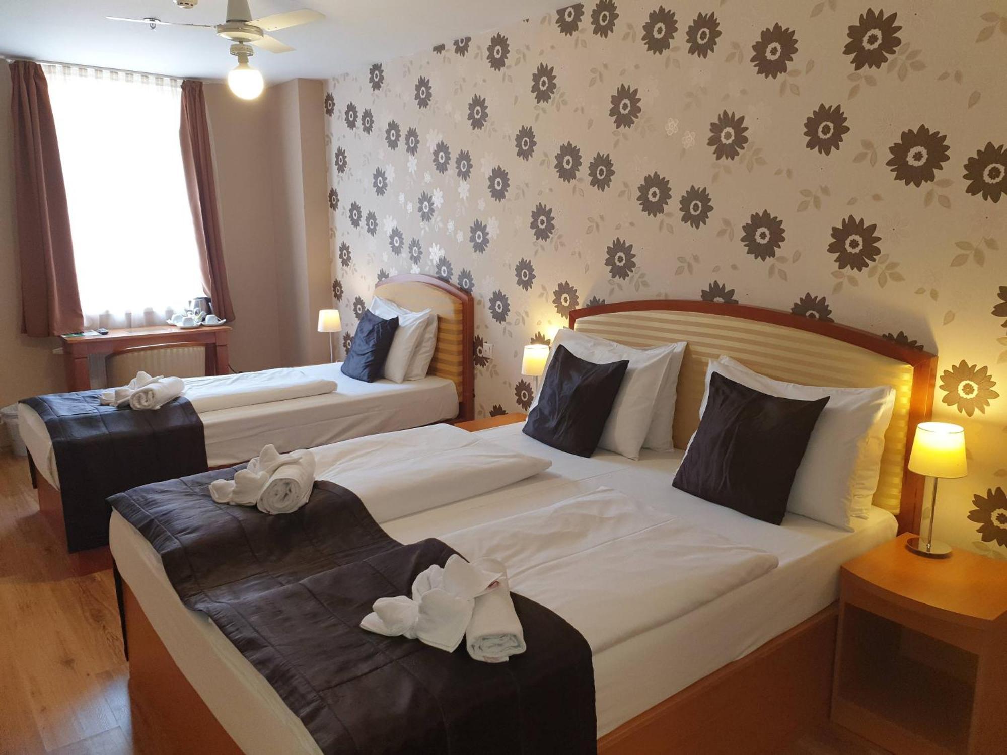 Superior Double Room Extra Bed