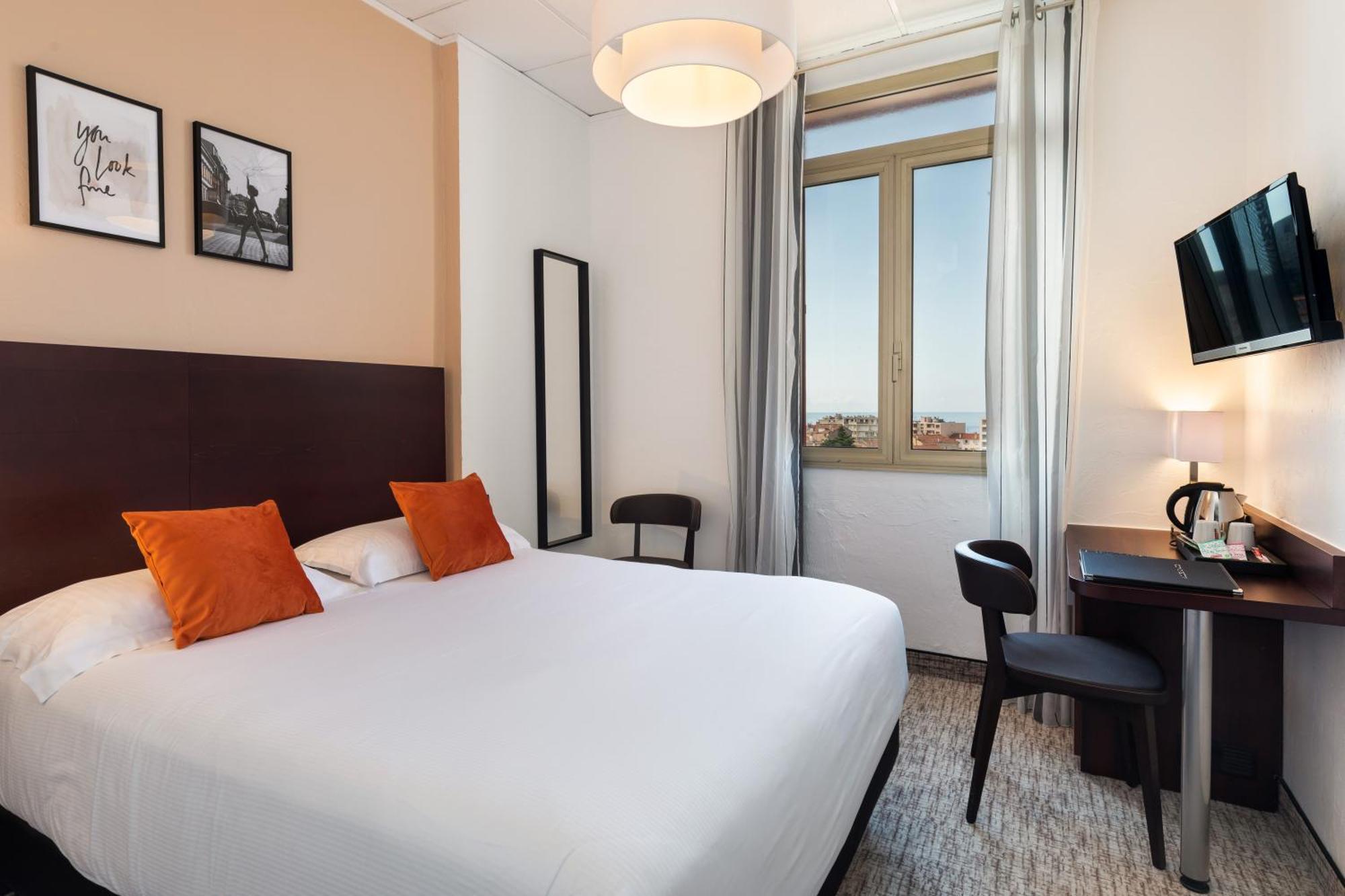 Superior Double Room Sea View Non-Smoking