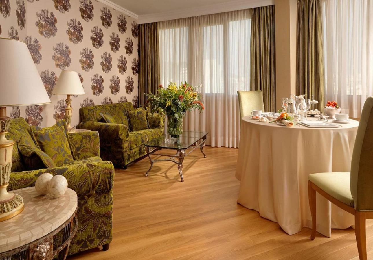 Lycabettus View Suite