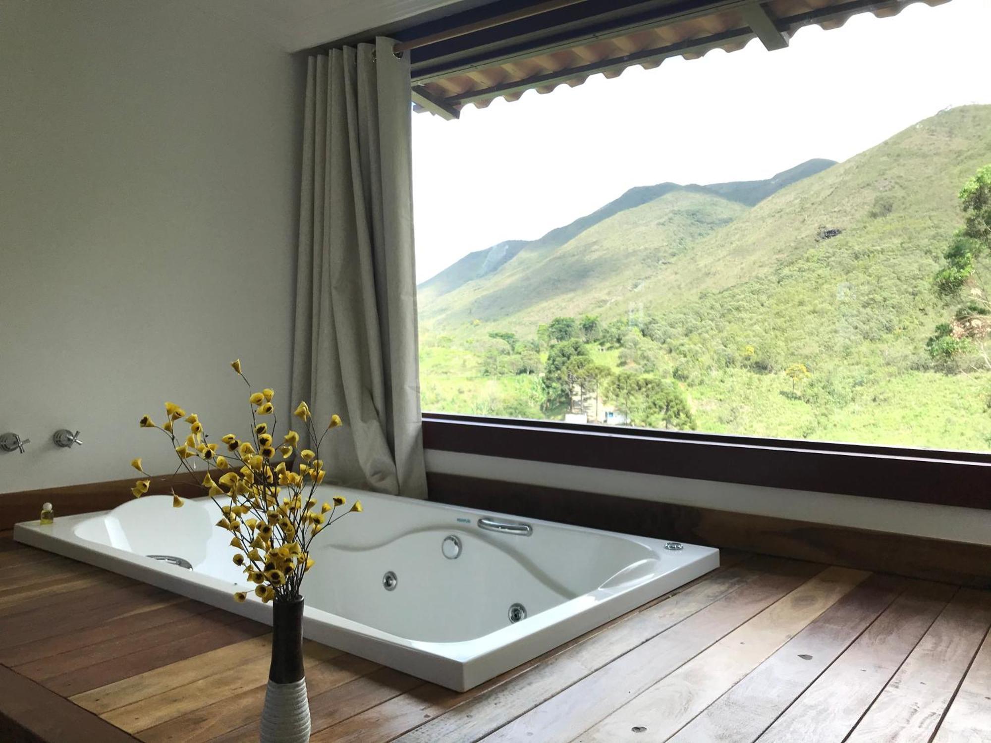 Queen Room Spa Bath