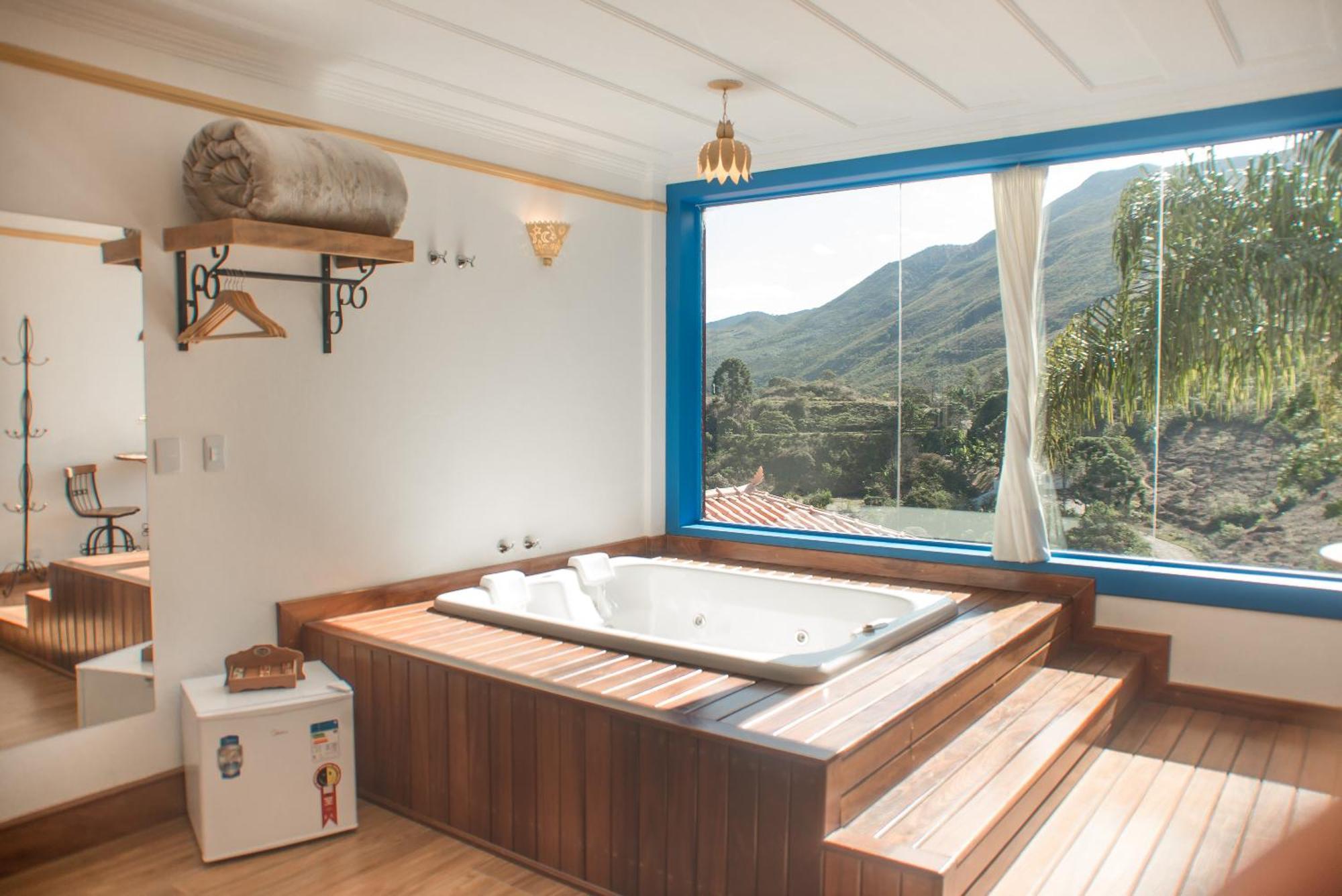 Queen Room Spa Bath